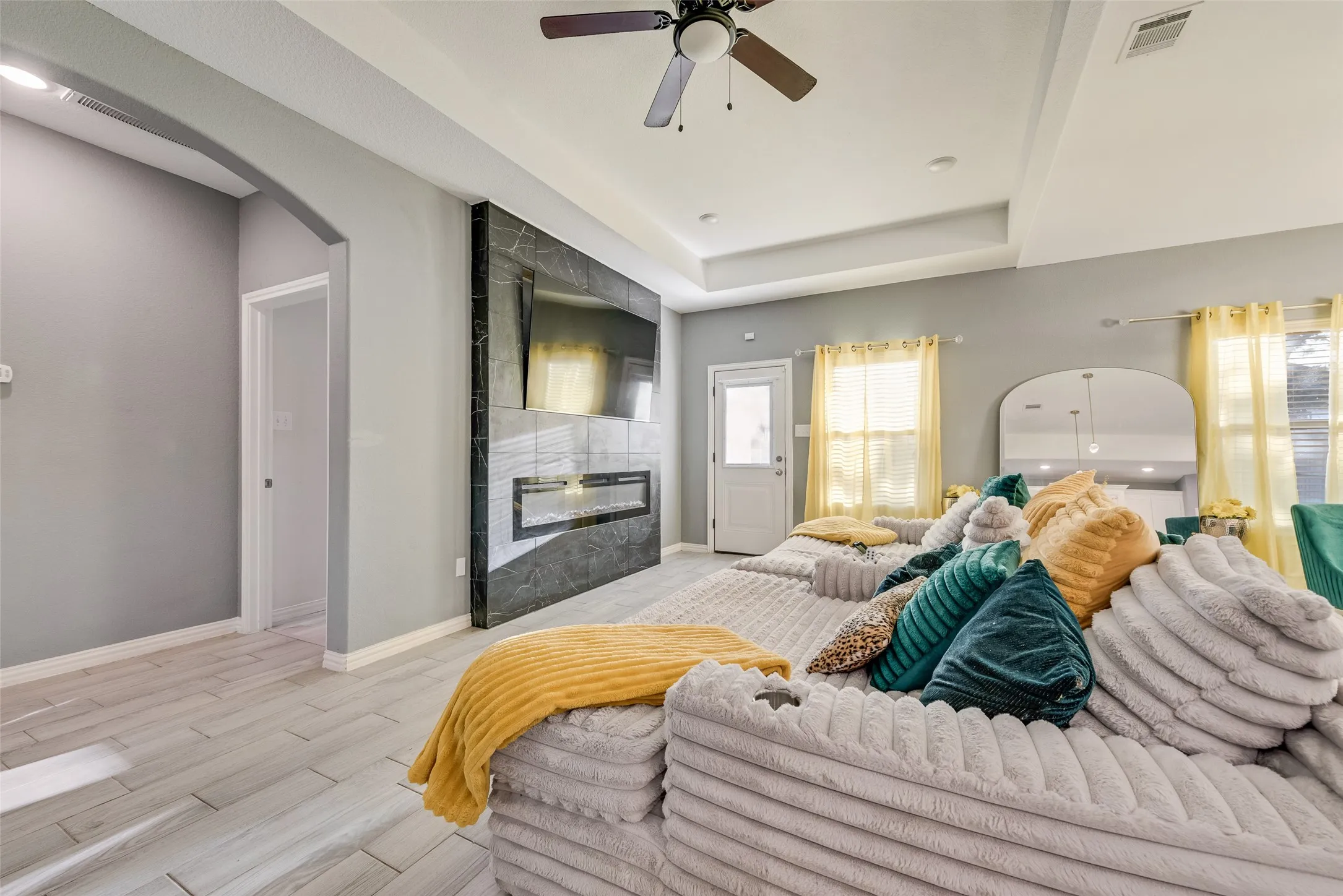 Single Family Residence For Sale in Dallas County , 4225 Elkins Avenue, Lancaster, Texas 75134, 4 Bedroom, 3 Bathroom, 2 Garage spaces, 2,193 Sqft, built in 2021, mls#21197268, Real Estate Agent in Lancaster, Homes For Sale in Dallas county, Homes For Sale in Lancaster, Realtor in Lancaster Texas, Real Estate Brokerage Independent Realty Texas, Luminita Cordes Realtor