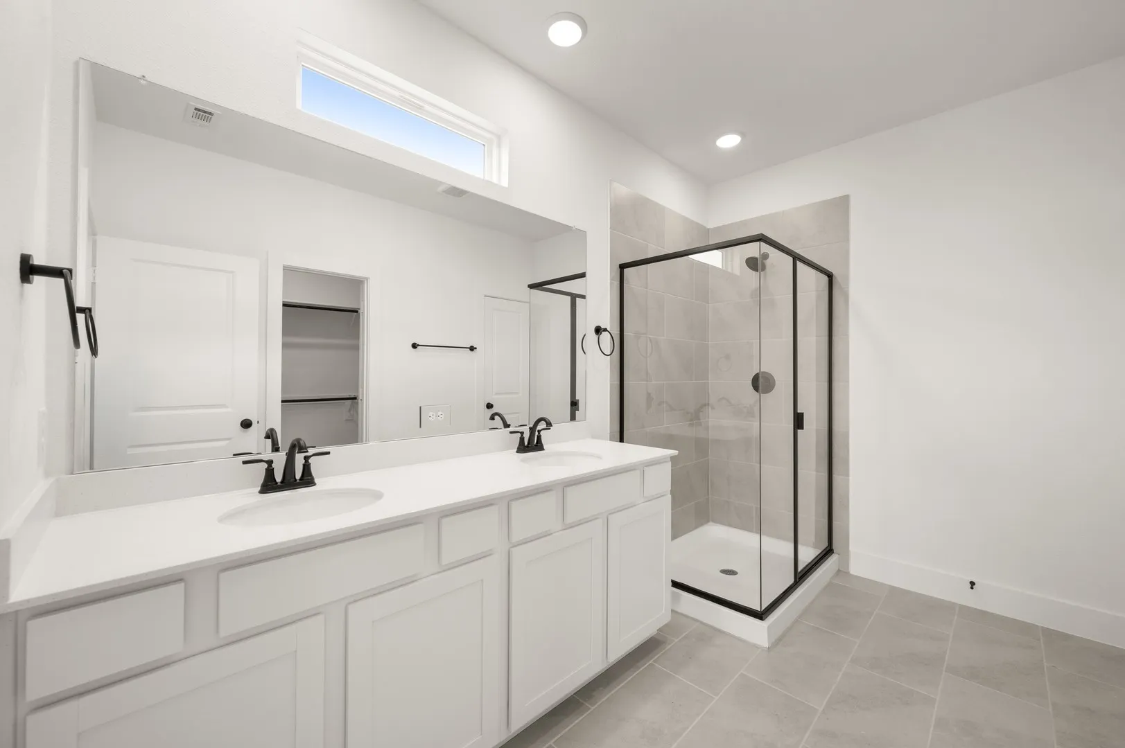 316 Sequoia- Primary Suite-3