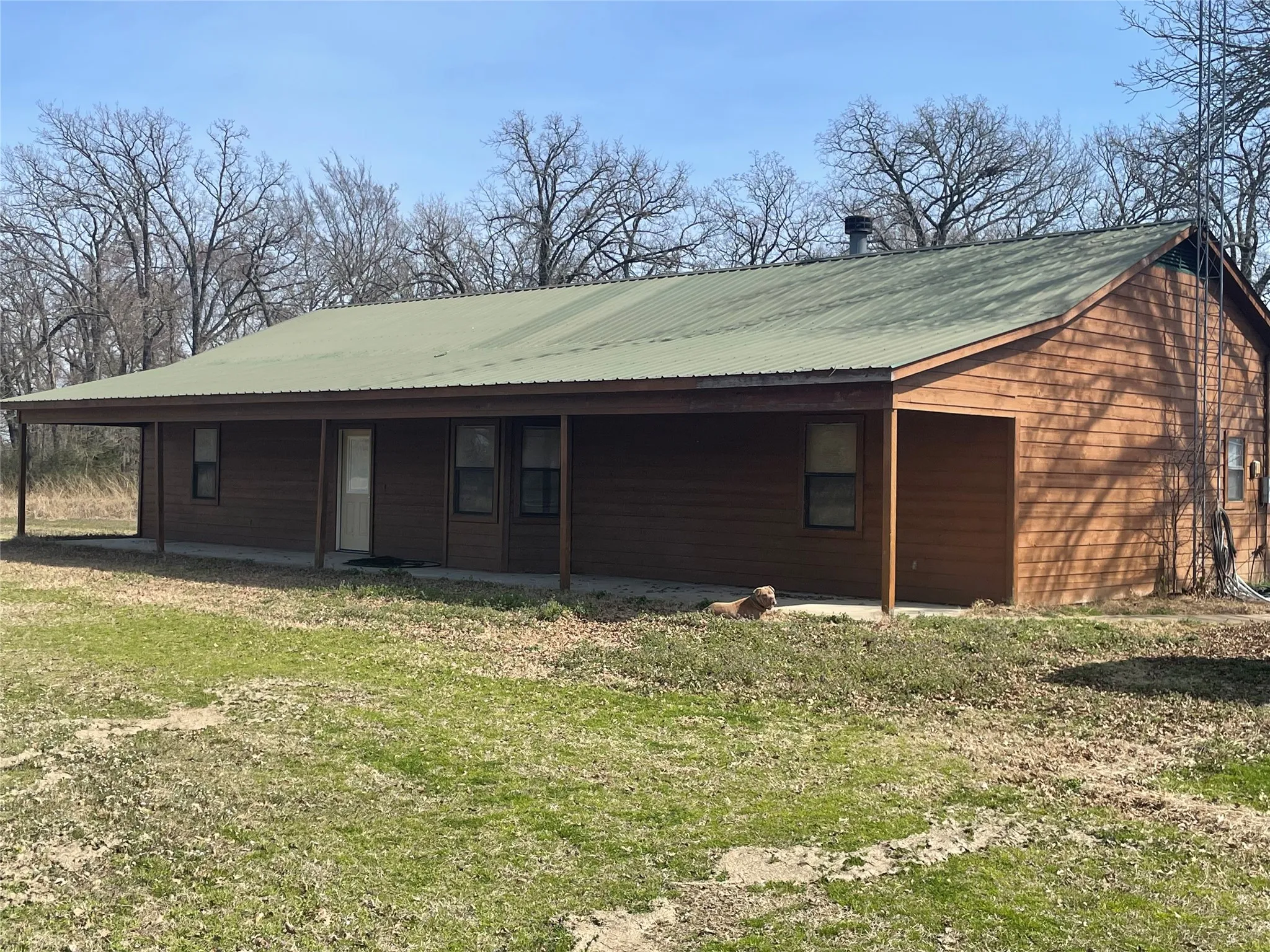 Farm For Sale in Van Zandt County , 1226 Vz County Road, Grand Saline, Texas 75140, 3 Bedroom, 2 Bathroom, Garage spaces, 1,798 Sqft, built in 2000, mls#21198343, Real Estate Agent in Grand Saline, Homes For Sale in Van Zandt county, Homes For Sale in Grand Saline, Realtor in Grand Saline Texas, Real Estate Brokerage Independent Realty Texas, Luminita Cordes Realtor