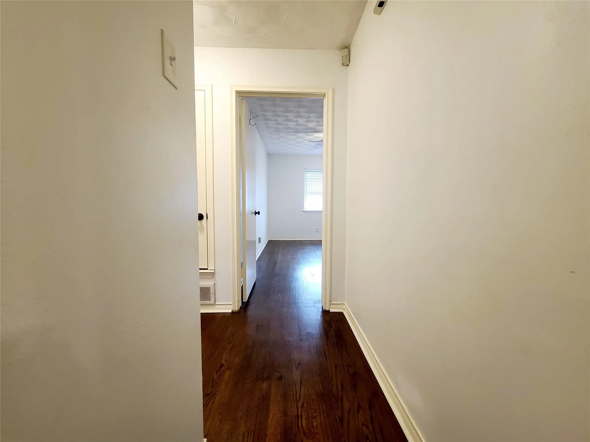 Duplex For Sale in Dallas County , 11040 Wyatt Street, Dallas, Texas 75218, 4 Bedrooms, 2 Bathrooms, 1 Garage spaces, 0 Sqft, built in 1959, Preowned, Price $450,000, mls#21197746, Real Estate Agent in Dallas, Homes For Sale in Dallas county, Homes For Sale in Dallas, Realtor in Dallas Texas, Real Estate Brokerage Independent Realty Texas, Luminita Cordes Realtor
