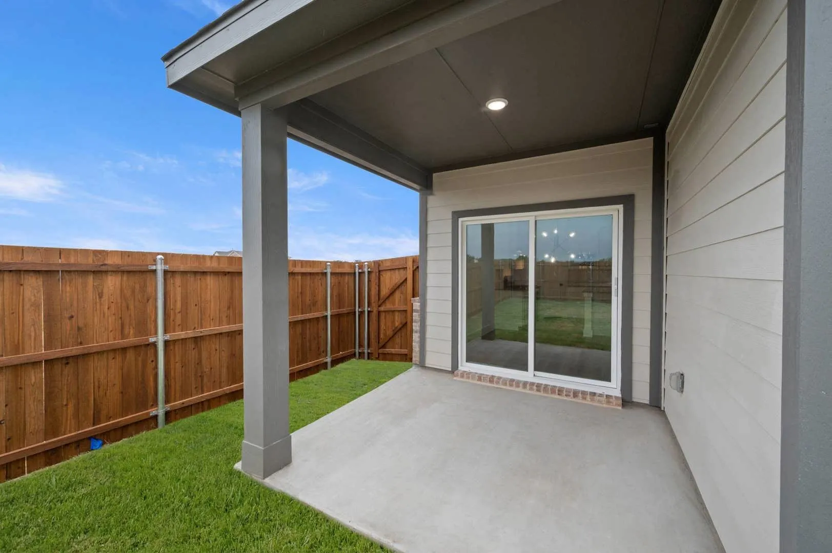 Single Family Residence For Sale in Denton County , 309 Sequoia Lane, Denton, Texas 76210, 4 Bedroom, 3 Bathroom, 2 Garage spaces, 2,054 Sqft, built in 2026, New Construction - Incomplete, mls#21198375, Real Estate Agent in Denton, Homes For Sale in Denton county, Homes For Sale in Denton, Realtor in Denton Texas, Real Estate Brokerage Independent Realty Texas, Luminita Cordes Realtor