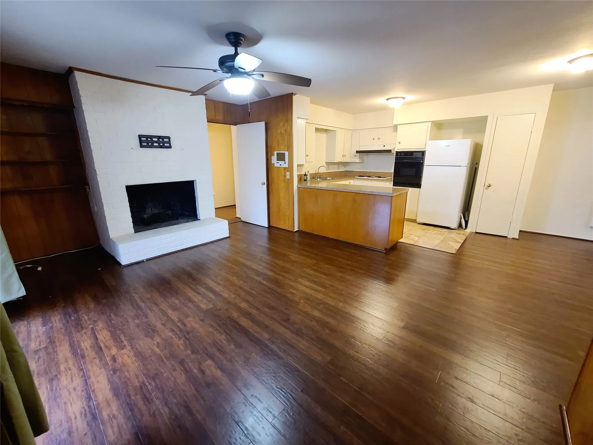 Duplex For Sale in Dallas County , 7434 Brentcove Circle, Dallas, Texas 75214, 4 Bedrooms, 4 Bathrooms, 2 Garage spaces, 0 Sqft, built in 1964, Preowned, Price $750,000, mls#21197347, Real Estate Agent in Dallas, Homes For Sale in Dallas county, Homes For Sale in Dallas, Realtor in Dallas Texas, Real Estate Brokerage Independent Realty Texas, Luminita Cordes Realtor