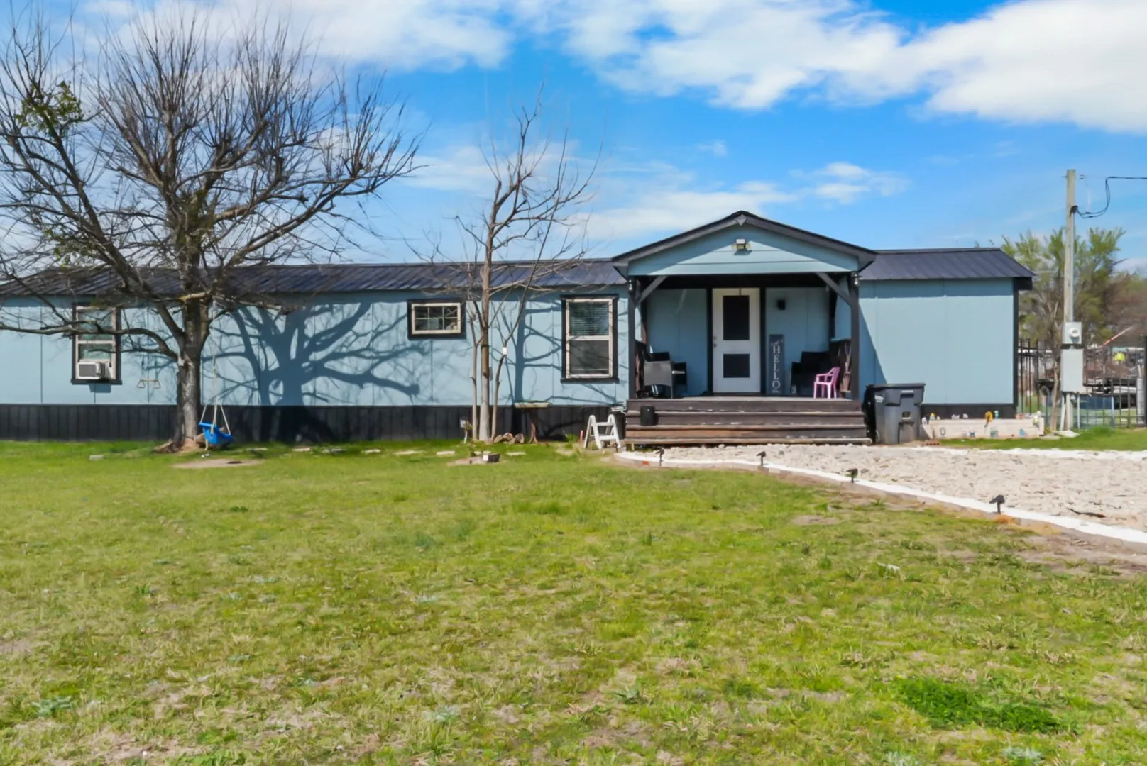 Mobile Home For Sale in Rains County , 244 Smith Circle, Point, Texas 75472, 2 Bedrooms, 2 Bathrooms, Garage spaces, 980 Sqft, built in 2012, Price $145,000, mls#21196989, Real Estate Agent in Point, Homes For Sale in Rains county, Homes For Sale in Point, Realtor in Point Texas, Real Estate Brokerage Independent Realty Texas, Luminita Cordes Realtor