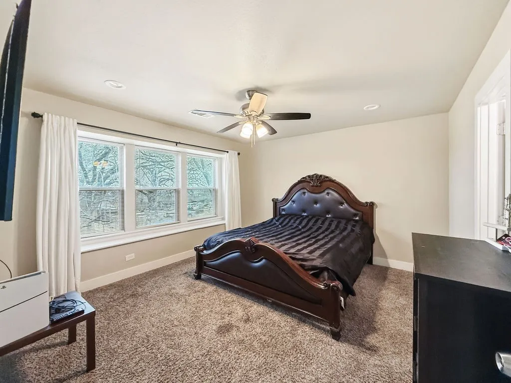 Single Family Residence For Sale in Hopkins County , 216 Craig Street, Sulphur Springs, Texas 75482, 3 Bedroom, 3 Bathroom, 2 Garage spaces, 1,877 Sqft, built in 2021, mls#21197901, Real Estate Agent in Sulphur Springs, Homes For Sale in Hopkins county, Homes For Sale in Sulphur Springs, Realtor in Sulphur Springs Texas, Real Estate Brokerage Independent Realty Texas, Luminita Cordes Realtor