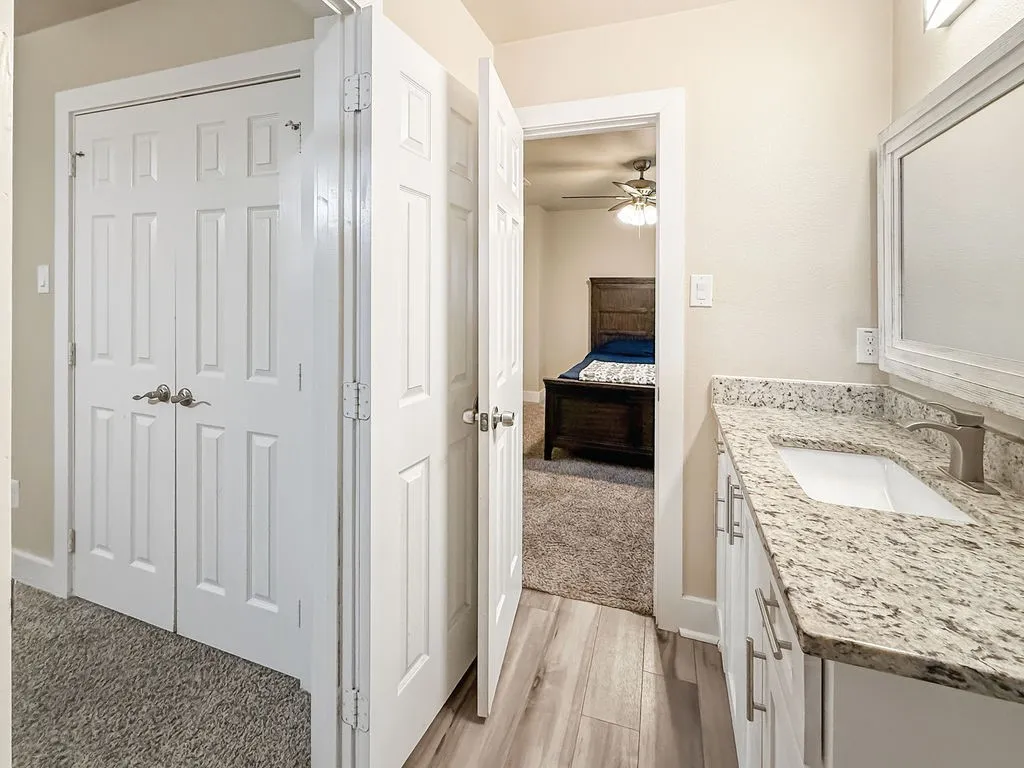 Single Family Residence For Sale in Hopkins County , 216 Craig Street, Sulphur Springs, Texas 75482, 3 Bedroom, 3 Bathroom, 2 Garage spaces, 1,877 Sqft, built in 2021, mls#21197901, Real Estate Agent in Sulphur Springs, Homes For Sale in Hopkins county, Homes For Sale in Sulphur Springs, Realtor in Sulphur Springs Texas, Real Estate Brokerage Independent Realty Texas, Luminita Cordes Realtor
