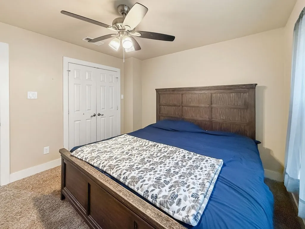 Single Family Residence For Sale in Hopkins County , 216 Craig Street, Sulphur Springs, Texas 75482, 3 Bedroom, 3 Bathroom, 2 Garage spaces, 1,877 Sqft, built in 2021, mls#21197901, Real Estate Agent in Sulphur Springs, Homes For Sale in Hopkins county, Homes For Sale in Sulphur Springs, Realtor in Sulphur Springs Texas, Real Estate Brokerage Independent Realty Texas, Luminita Cordes Realtor