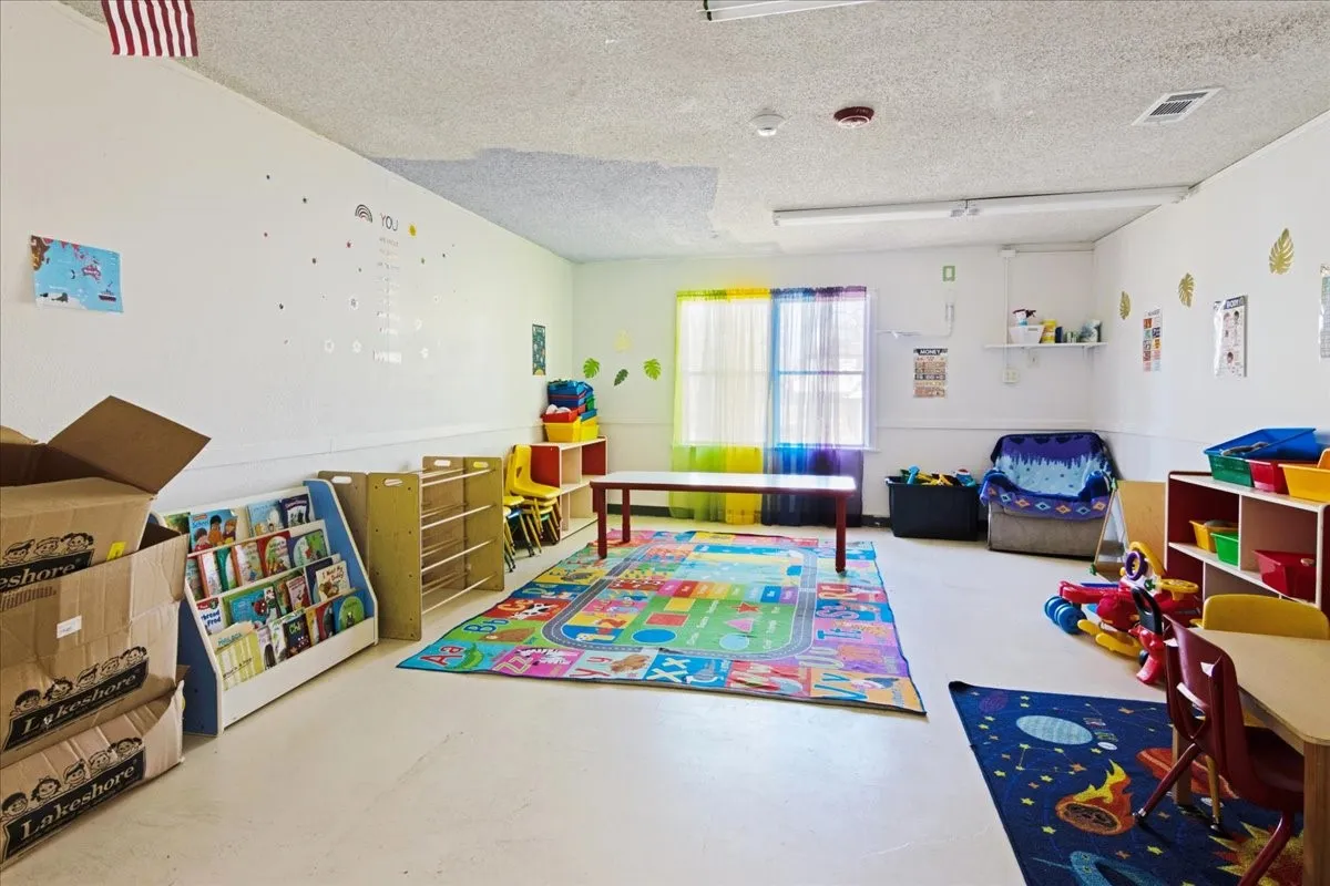 Business For Sale in Grayson County , 1201 W Nelson Street, Denison, Texas 75020, 0, 0, Garage spaces, 0 Sqft, built in 1982, mls#21196980, Real Estate Agent in Denison, Homes For Sale in Grayson county, Homes For Sale in Denison, Realtor in Denison Texas, Real Estate Brokerage Independent Realty Texas, Luminita Cordes Realtor
