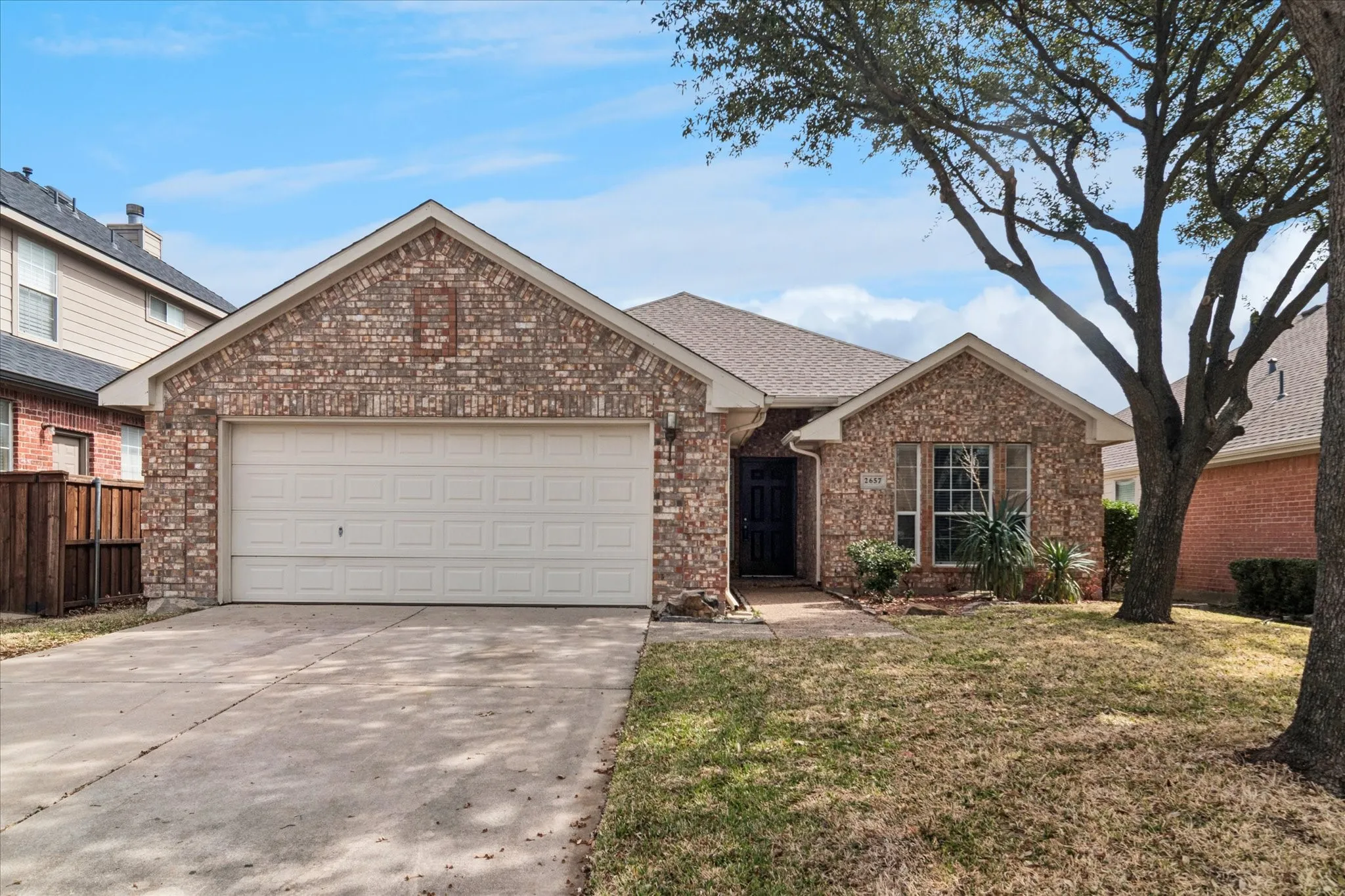 Single Family Residence For Rent in Denton County , 2657 Red Spruce Drive, Little Elm, Texas 75068, 4 Bedroom, 2 Bathroom, 2 Garage spaces, 2,004 Sqft, built in 2001, mls#21198519, Real Estate Agent in Little Elm, Homes For Rent in Denton county, Homes For Rent in Little Elm, Realtor in Little Elm Texas, Real Estate Brokerage Independent Realty Texas, Luminita Cordes Realtor