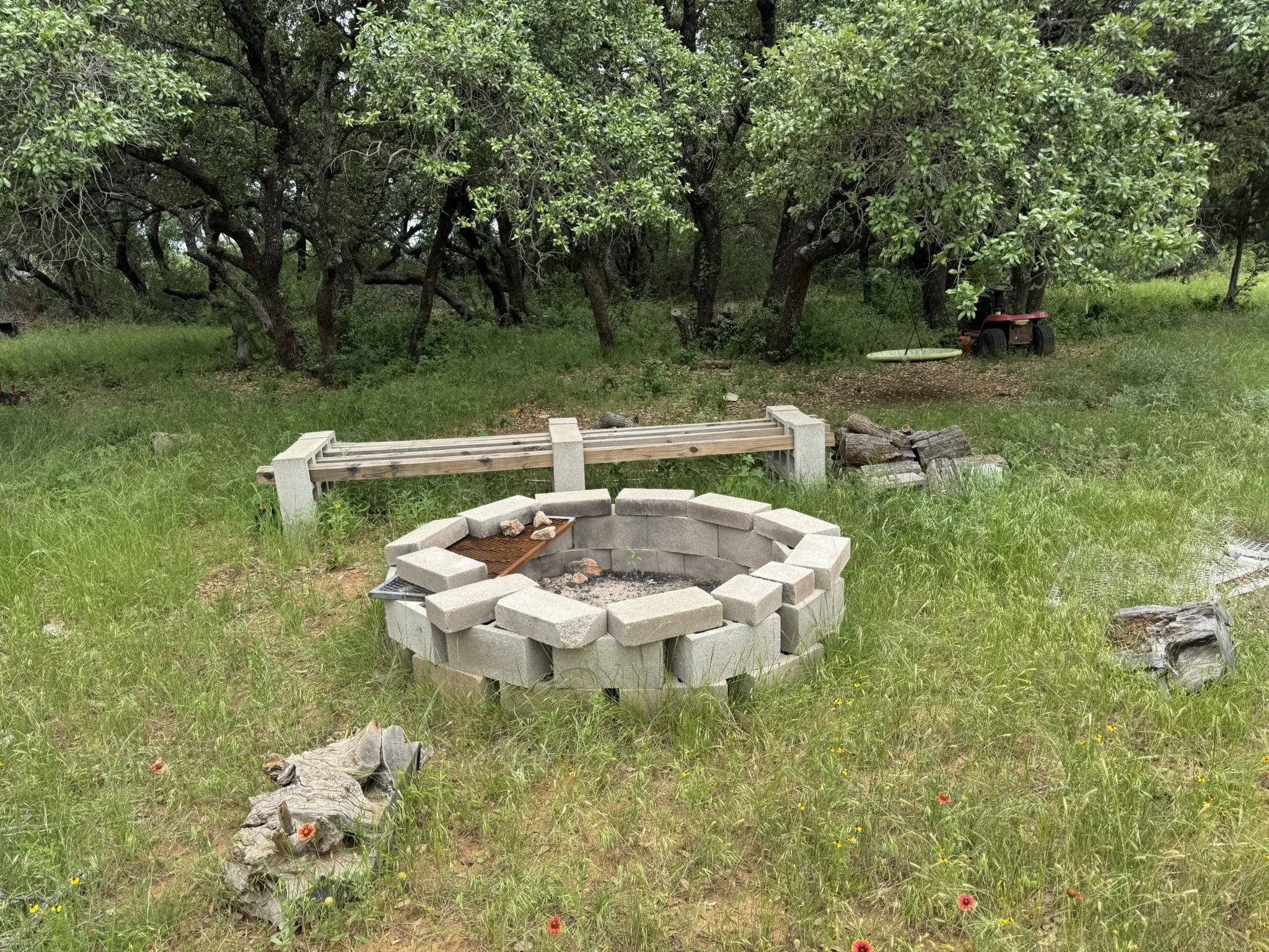 Single Family Residence For Sale in Stephens County , 12550 County Road 136, Breckenridge, Texas 76470, 1 Bedroom, 0, Garage spaces, 200 Sqft, built in 2021, Unknown, Price $299,000, mls#21198532, Real Estate Agent in Breckenridge, Homes For Sale in Stephens county, Homes For Sale in Breckenridge, Realtor in Breckenridge Texas, Real Estate Brokerage Independent Realty Texas, Luminita Cordes Realtor