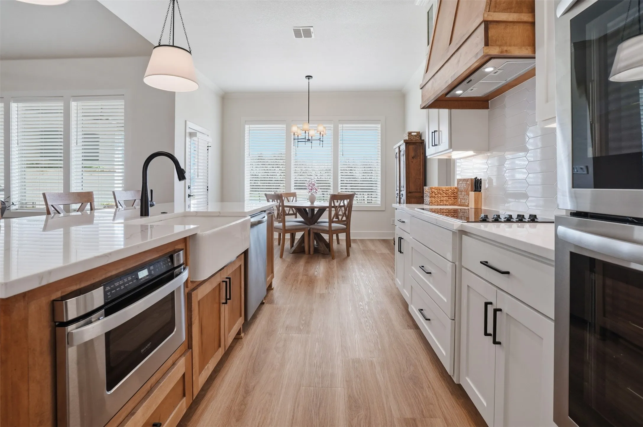 Single Family Residence For Sale in Parker County , 2036 Downslope Lane, Weatherford, Texas 76087, 4 Bedroom, 3 Bathroom, 2 Garage spaces, 2,393 Sqft, built in 2024, mls#21198508, Real Estate Agent in Weatherford, Homes For Sale in Parker county, Homes For Sale in Weatherford, Realtor in Weatherford Texas, Real Estate Brokerage Independent Realty Texas, Luminita Cordes Realtor