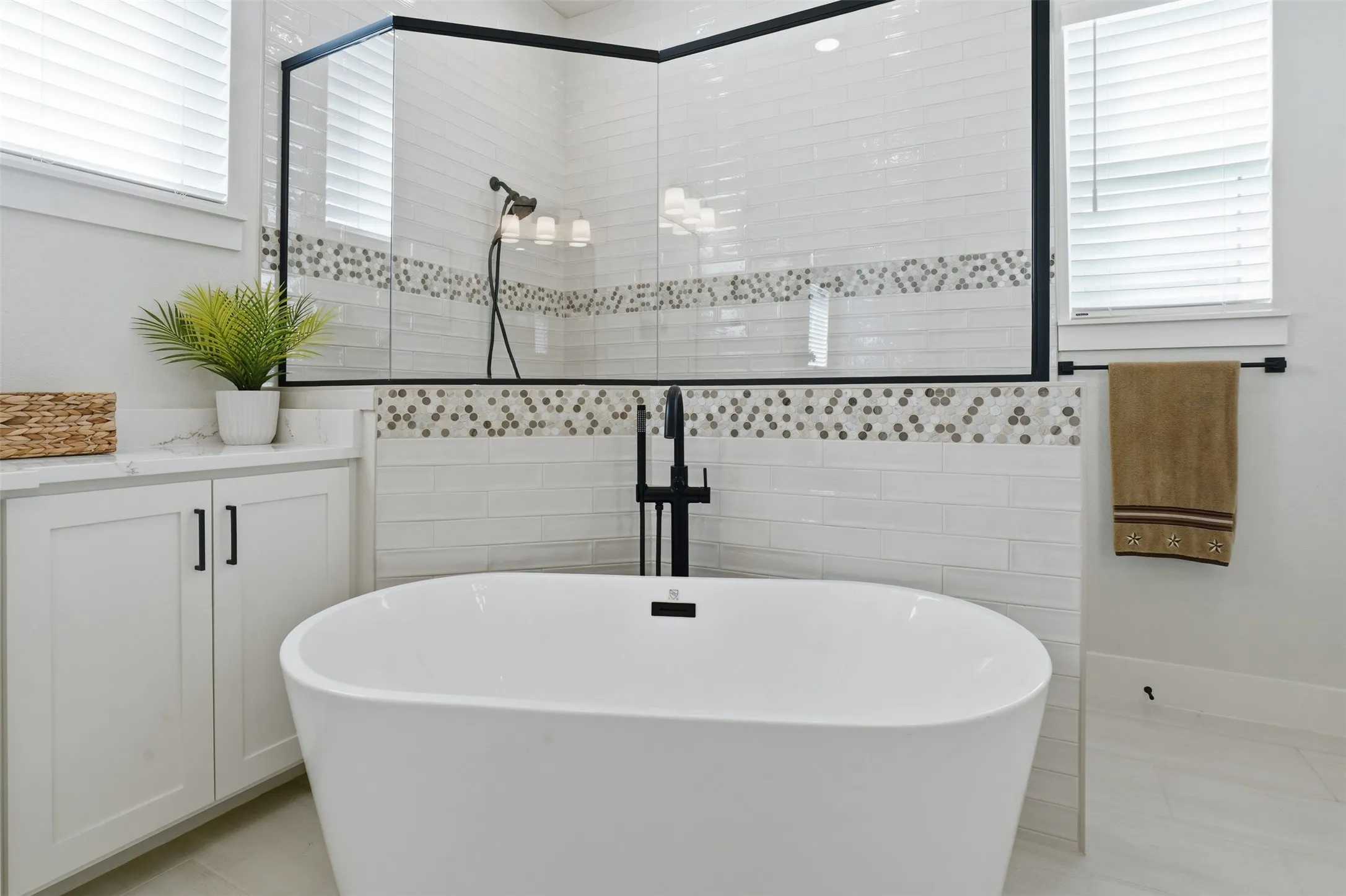 Large soaking garden tub