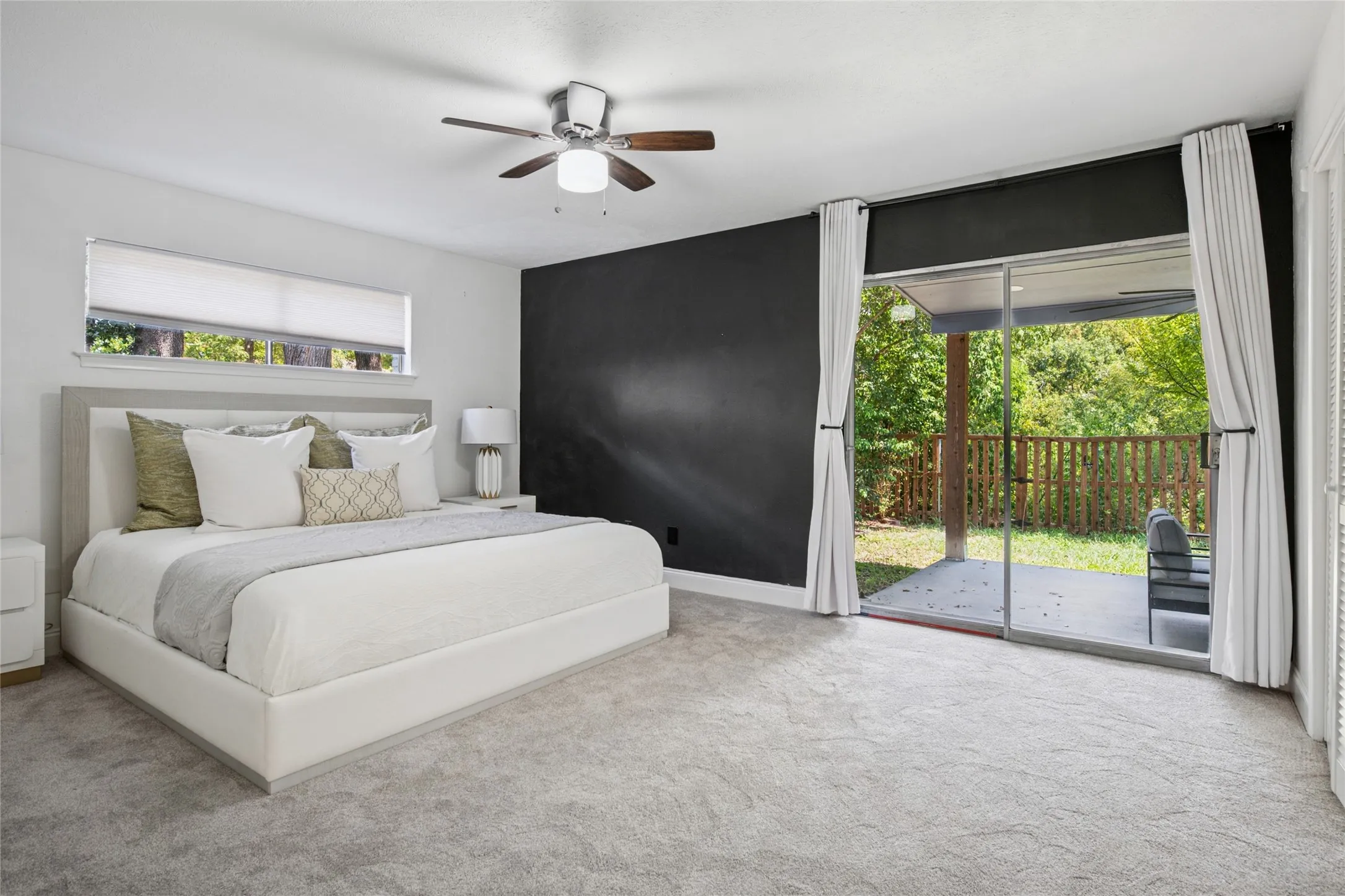 Single Family Residence For Sale in Dallas County , 912 Glen Oaks Boulevard, Dallas, Texas 75232, 3 Bedroom, 3 Bathroom, 2 Garage spaces, 2,058 Sqft, built in 1964, mls#21197996, Real Estate Agent in Dallas, Homes For Sale in Dallas county, Homes For Sale in Dallas, Realtor in Dallas Texas, Real Estate Brokerage Independent Realty Texas, Luminita Cordes Realtor