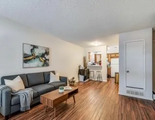 Duplex For Sale in Tarrant County , 518 Jordan Lane, Arlington, Texas 76012, 0, 2 Bathroom, Garage spaces, 0 Sqft, built in 1983, Preowned, mls#21197456, Real Estate Agent in Arlington, Homes For Sale in Tarrant county, Homes For Sale in Arlington, Realtor in Arlington Texas, Real Estate Brokerage Independent Realty Texas, Luminita Cordes Realtor