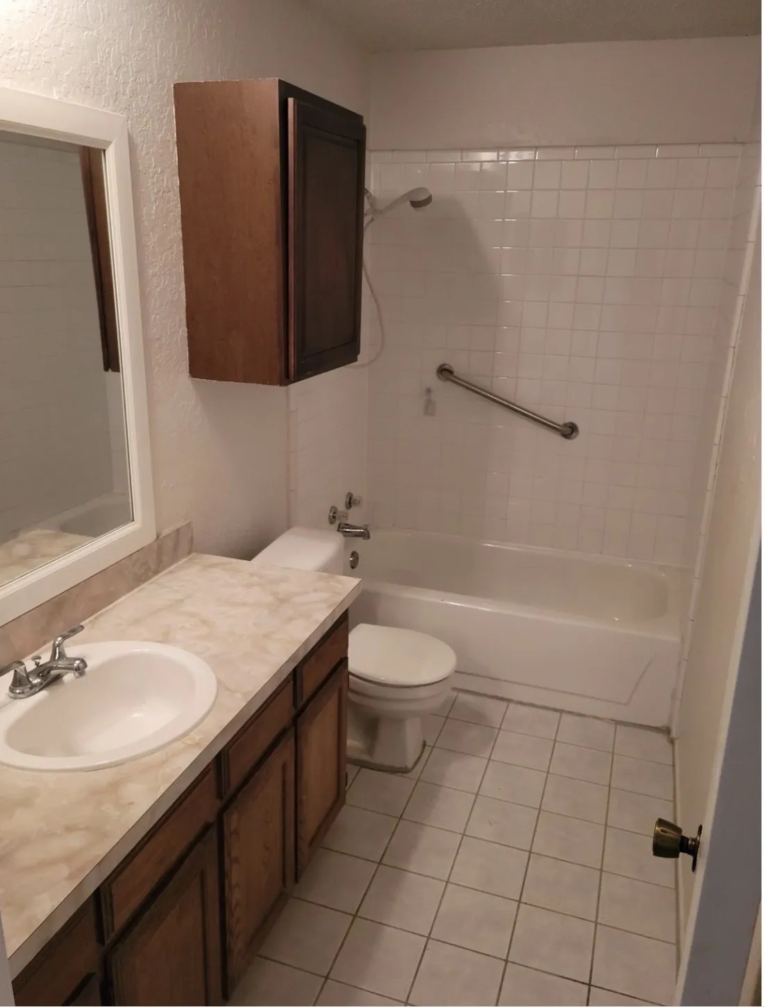Duplex For Sale in Tarrant County , 518 Jordan Lane, Arlington, Texas 76012, 0, 2 Bathroom, Garage spaces, 0 Sqft, built in 1983, Preowned, mls#21197456, Real Estate Agent in Arlington, Homes For Sale in Tarrant county, Homes For Sale in Arlington, Realtor in Arlington Texas, Real Estate Brokerage Independent Realty Texas, Luminita Cordes Realtor
