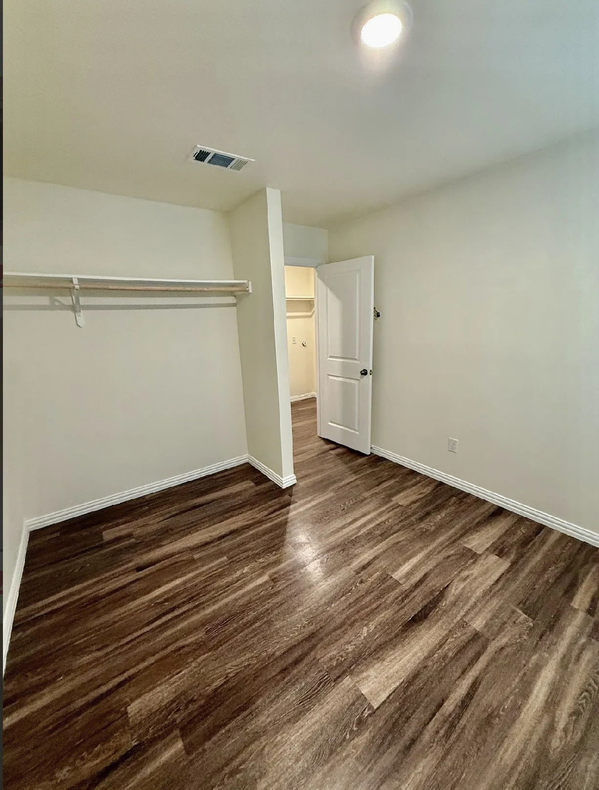 Duplex For Sale in Bell County , 812 S 22nd Street, Temple, Texas 76501, 6 Bedroom, 4 Bathroom, Garage spaces, 0 Sqft, built in 2022, Preowned, mls#21198540, Real Estate Agent in Temple, Homes For Sale in Bell county, Homes For Sale in Temple, Realtor in Temple Texas, Real Estate Brokerage Independent Realty Texas, Luminita Cordes Realtor