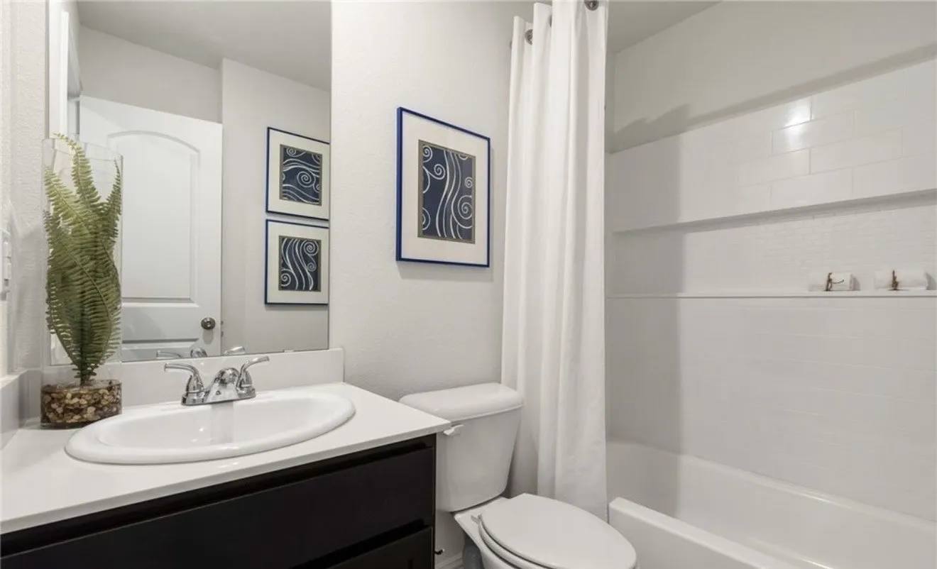Duplex For Sale in Bell County , 812 S 22nd Street, Temple, Texas 76501, 6 Bedroom, 4 Bathroom, Garage spaces, 0 Sqft, built in 2022, Preowned, mls#21198540, Real Estate Agent in Temple, Homes For Sale in Bell county, Homes For Sale in Temple, Realtor in Temple Texas, Real Estate Brokerage Independent Realty Texas, Luminita Cordes Realtor