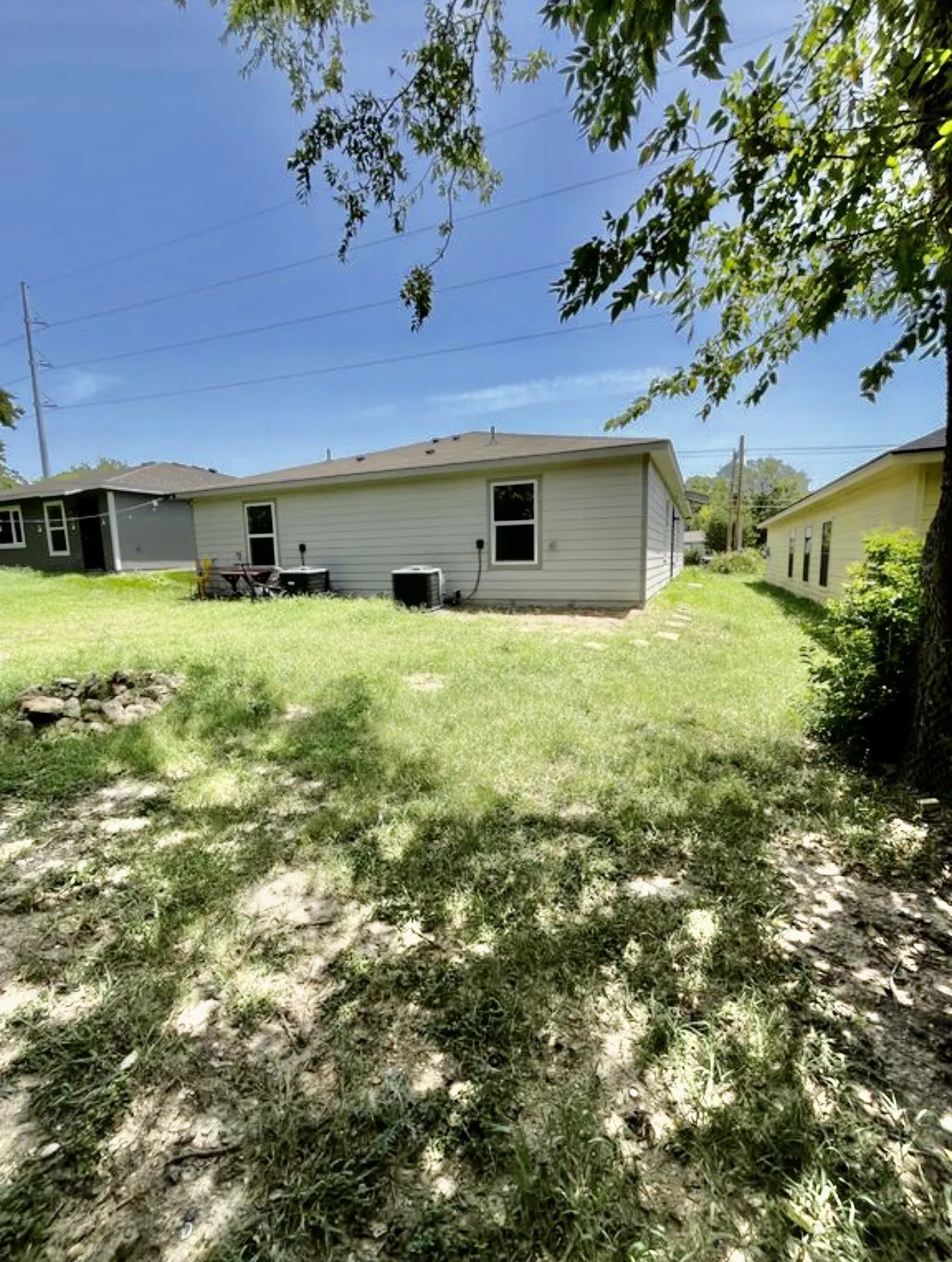 Duplex For Sale in Bell County , 812 S 22nd Street, Temple, Texas 76501, 6 Bedroom, 4 Bathroom, Garage spaces, 0 Sqft, built in 2022, Preowned, mls#21198540, Real Estate Agent in Temple, Homes For Sale in Bell county, Homes For Sale in Temple, Realtor in Temple Texas, Real Estate Brokerage Independent Realty Texas, Luminita Cordes Realtor