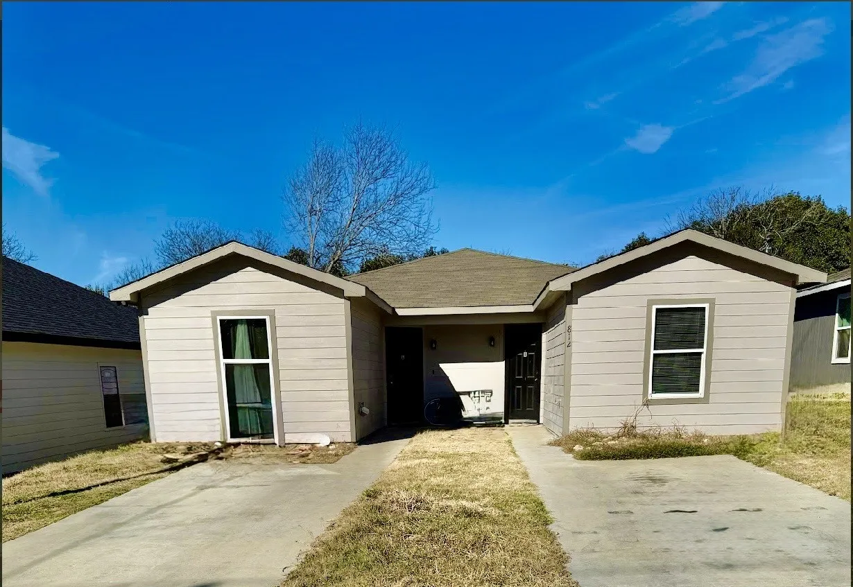 Duplex For Sale in Bell County , 812 S 22nd Street, Temple, Texas 76501, 6 Bedroom, 4 Bathroom, Garage spaces, 0 Sqft, built in 2022, Preowned, mls#21198540, Real Estate Agent in Temple, Homes For Sale in Bell county, Homes For Sale in Temple, Realtor in Temple Texas, Real Estate Brokerage Independent Realty Texas, Luminita Cordes Realtor