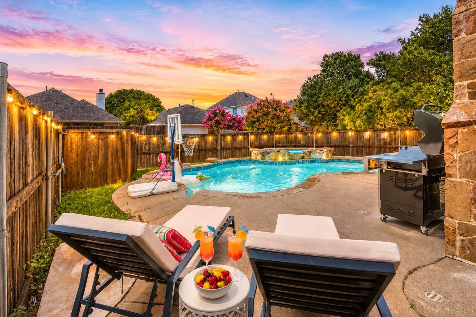 Single Family Residence For Rent in Collin County , 1531 Home Park Drive, Allen, Texas 75002, 4 Bedroom, 2 Bathroom, 2 Garage spaces, 1,797 Sqft, built in 1992, mls#21198629, Real Estate Agent in Allen, Homes For Rent in Collin county, Homes For Rent in Allen, Realtor in Allen Texas, Real Estate Brokerage Independent Realty Texas, Luminita Cordes Realtor
