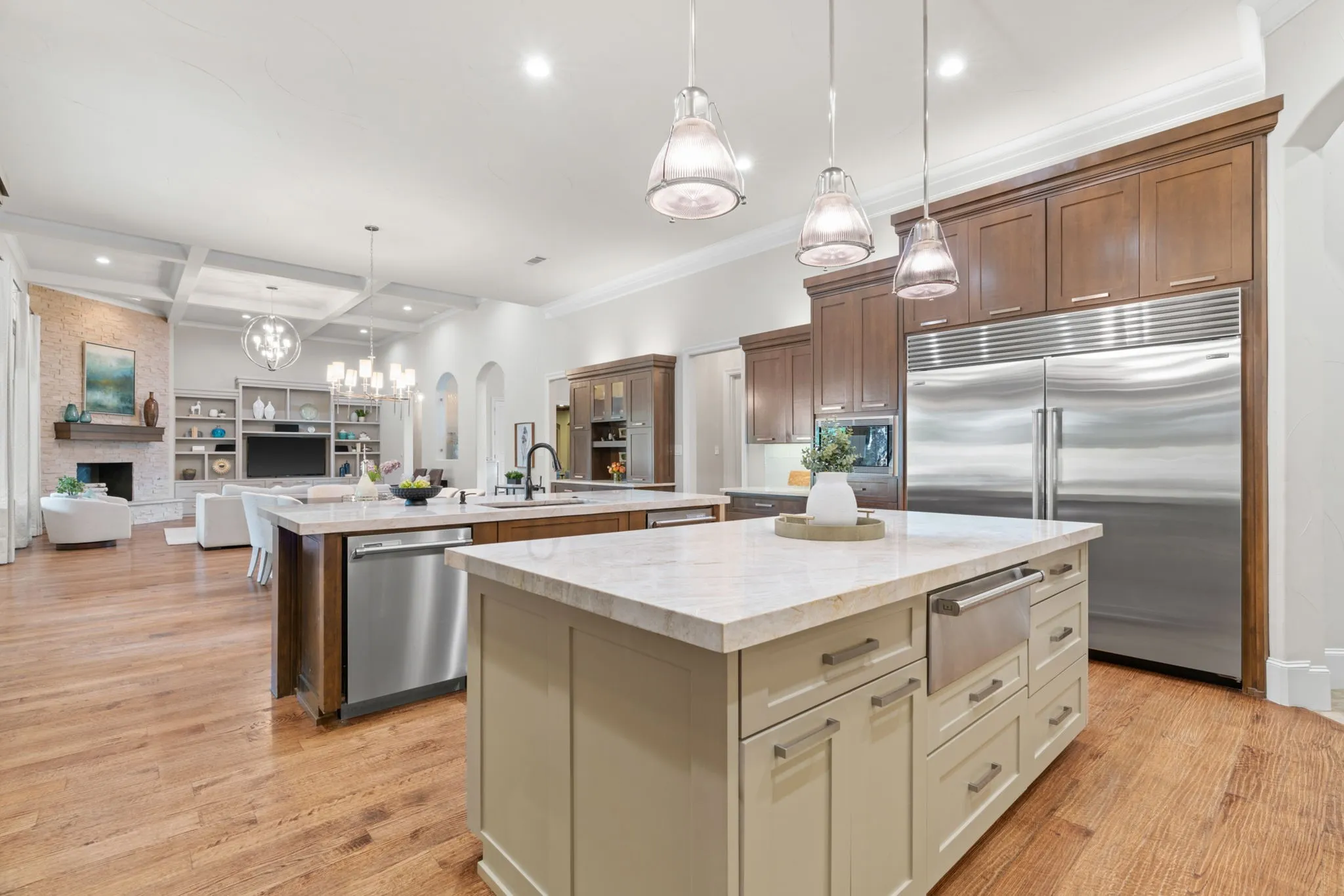 Single Family Residence For Sale in Denton County , 1908 Point De Vue Drive, Flower Mound, Texas 75022, 7 Bedrooms, 9 Bathrooms, 6 Garage spaces, 10,483 Sqft, built in 2015, Preowned, Price $5,600,000, mls#21198717, Real Estate Agent in Flower Mound, Homes For Sale in Denton county, Homes For Sale in Flower Mound, Realtor in Flower Mound Texas, Real Estate Brokerage Independent Realty Texas, Luminita Cordes Realtor