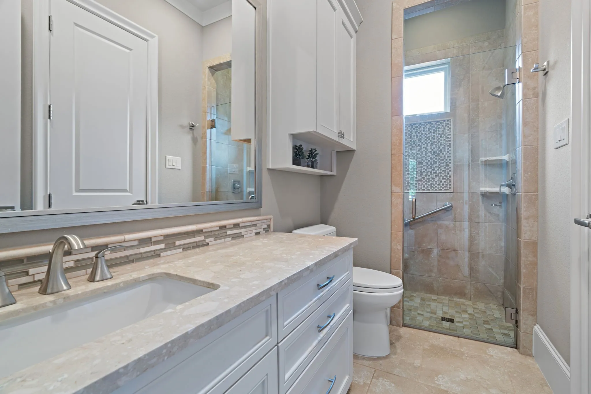 Single Family Residence For Sale in Denton County , 1908 Point De Vue Drive, Flower Mound, Texas 75022, 7 Bedrooms, 9 Bathrooms, 6 Garage spaces, 10,483 Sqft, built in 2015, Preowned, Price $5,600,000, mls#21198717, Real Estate Agent in Flower Mound, Homes For Sale in Denton county, Homes For Sale in Flower Mound, Realtor in Flower Mound Texas, Real Estate Brokerage Independent Realty Texas, Luminita Cordes Realtor
