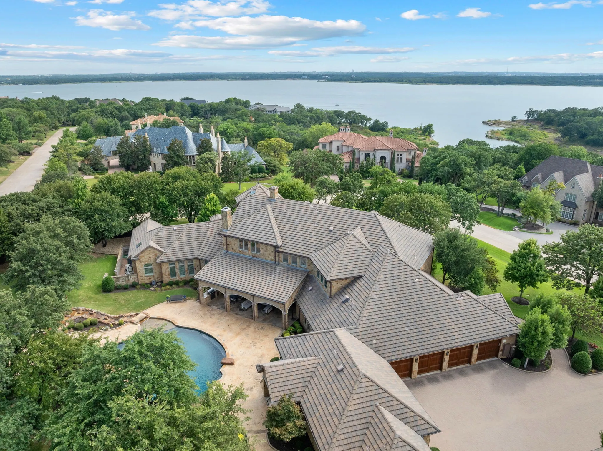 Single Family Residence For Sale in Denton County , 1908 Point De Vue Drive, Flower Mound, Texas 75022, 7 Bedrooms, 9 Bathrooms, 6 Garage spaces, 10,483 Sqft, built in 2015, Preowned, Price $5,600,000, mls#21198717, Real Estate Agent in Flower Mound, Homes For Sale in Denton county, Homes For Sale in Flower Mound, Realtor in Flower Mound Texas, Real Estate Brokerage Independent Realty Texas, Luminita Cordes Realtor