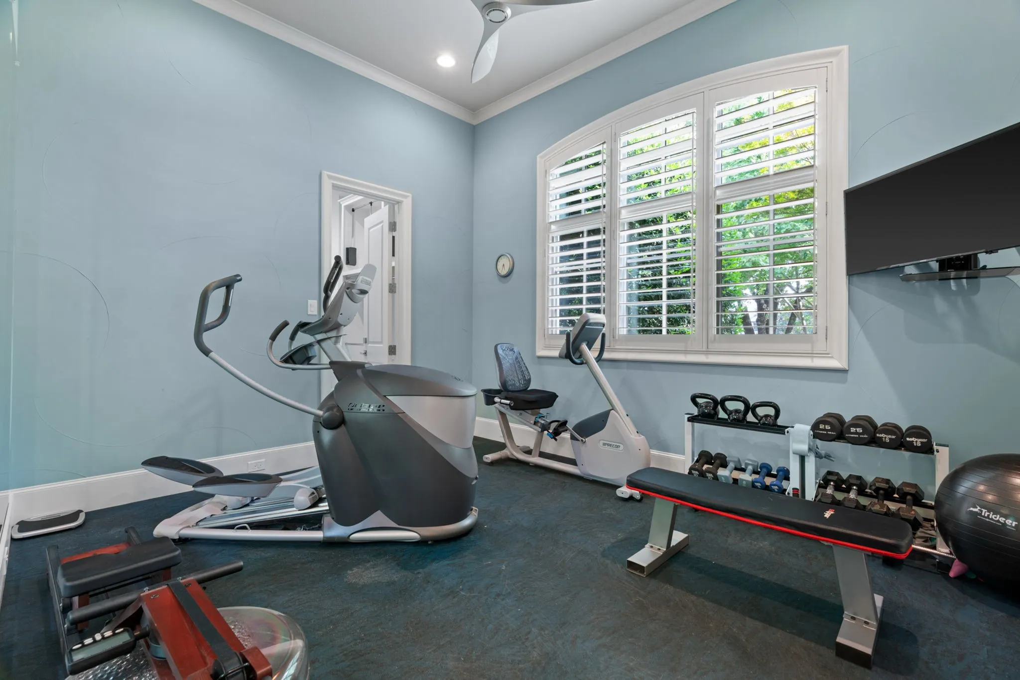 Single Family Residence For Sale in Denton County , 1908 Point De Vue Drive, Flower Mound, Texas 75022, 7 Bedrooms, 9 Bathrooms, 6 Garage spaces, 10,483 Sqft, built in 2015, Preowned, Price $5,600,000, mls#21198717, Real Estate Agent in Flower Mound, Homes For Sale in Denton county, Homes For Sale in Flower Mound, Realtor in Flower Mound Texas, Real Estate Brokerage Independent Realty Texas, Luminita Cordes Realtor