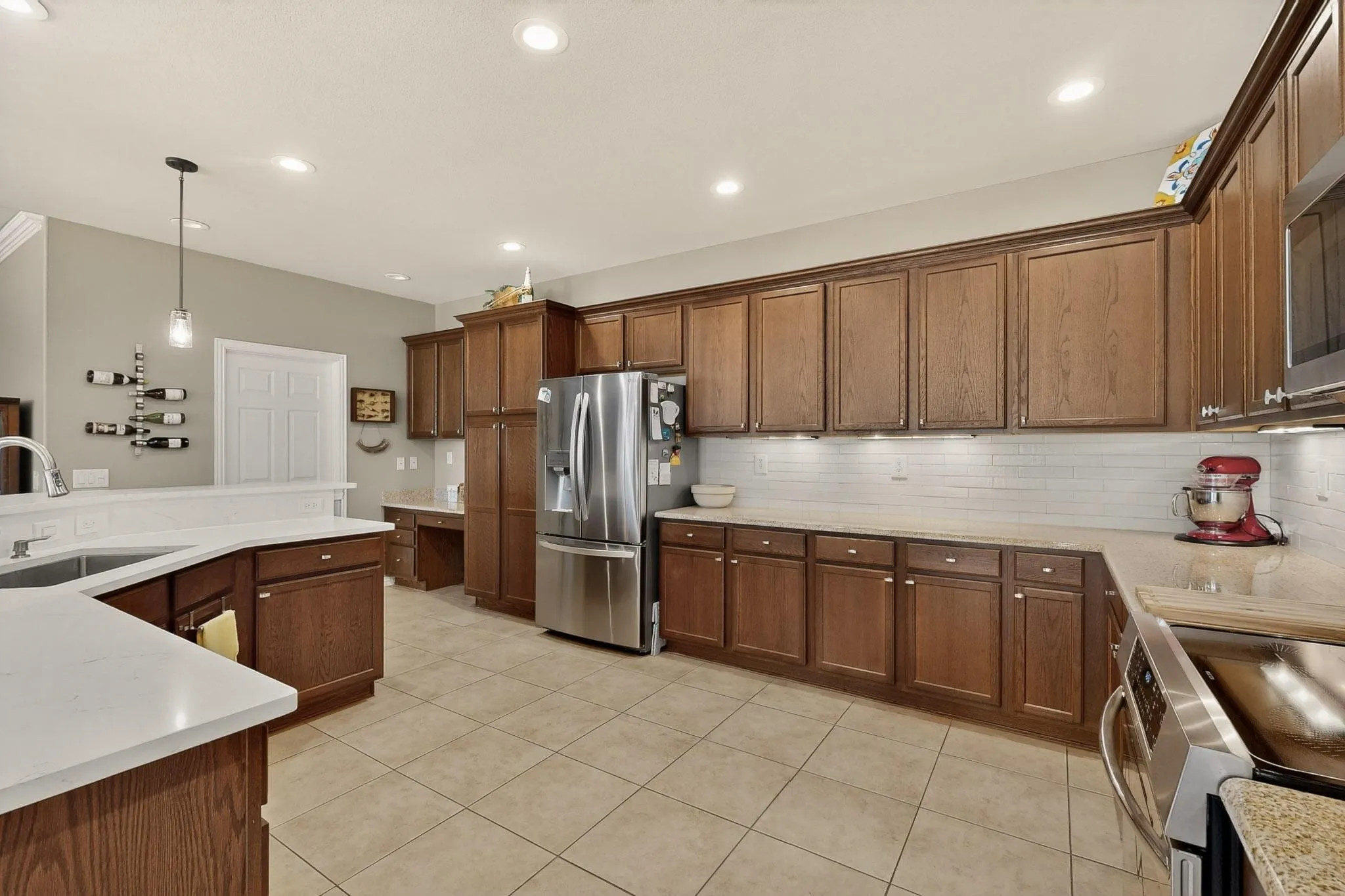 Single Family Residence For Sale in Denton County , 11005 La Jolla Way, Denton, Texas 76207, 2 Bedroom, 3 Bathroom, 3 Garage spaces, 2,228 Sqft, built in 2008, Preowned, mls#21196970, Real Estate Agent in Denton, Homes For Sale in Denton county, Homes For Sale in Denton, Realtor in Denton Texas, Real Estate Brokerage Independent Realty Texas, Luminita Cordes Realtor