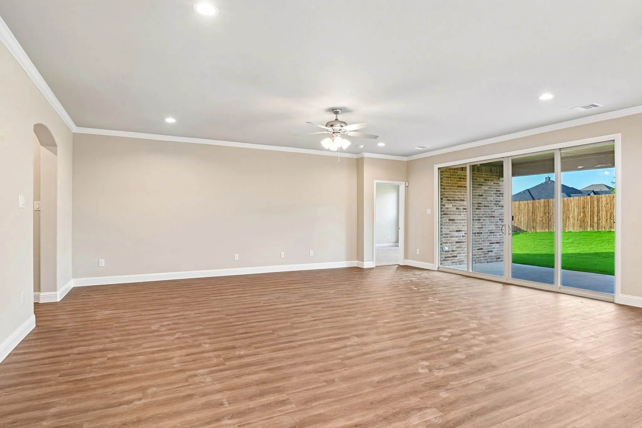 Single Family Residence For Sale in Johnson County , 701 Broken Bow Lane, Cleburne, Texas 76033, 3 Bedroom, 3 Bathroom, 2 Garage spaces, 2,208 Sqft, built in 2026, mls#21198239, Real Estate Agent in Cleburne, Homes For Sale in Johnson county, Homes For Sale in Cleburne, Realtor in Cleburne Texas, Real Estate Brokerage Independent Realty Texas, Luminita Cordes Realtor
