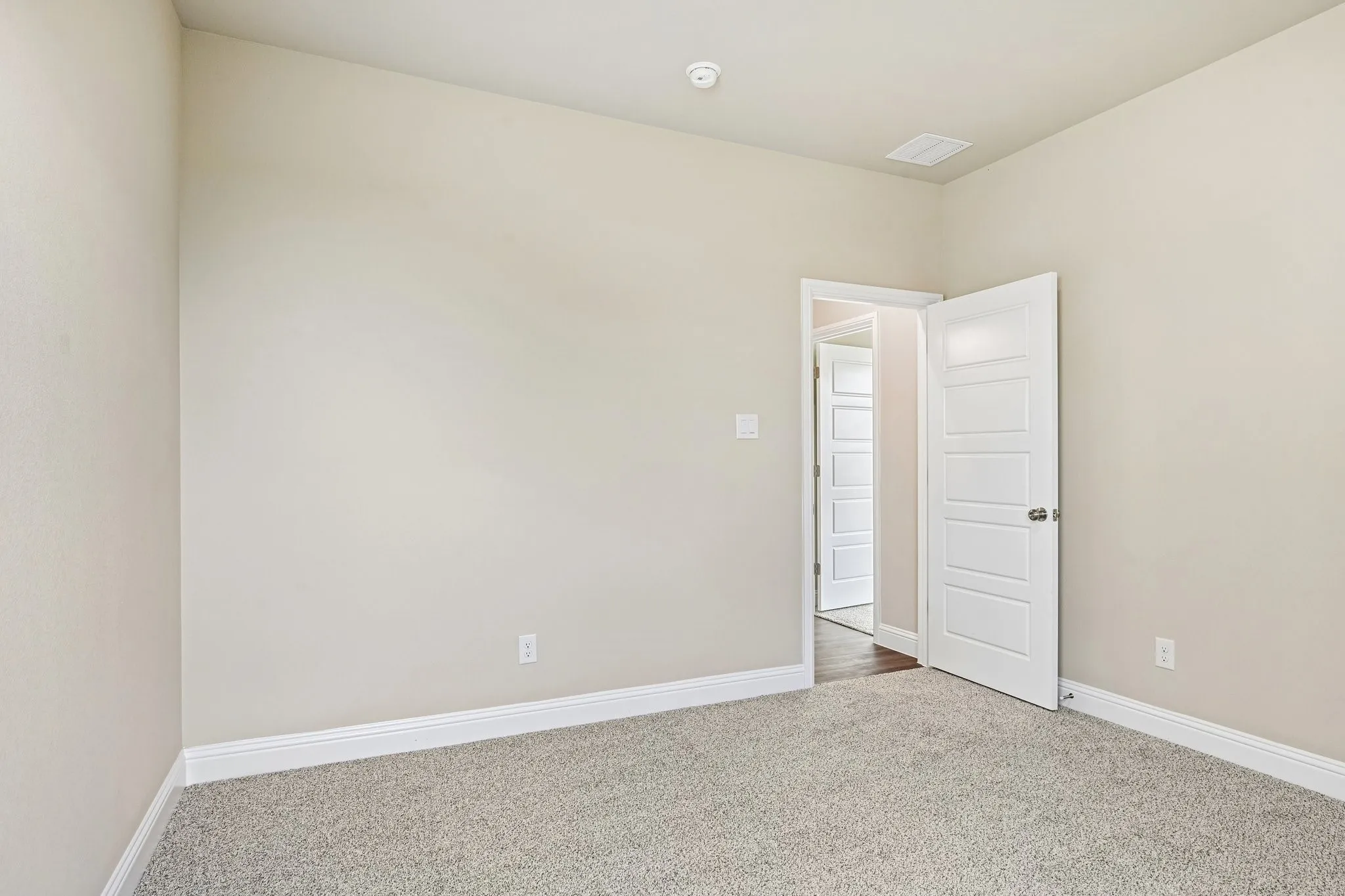 Single Family Residence For Sale in Johnson County , 701 Broken Bow Lane, Cleburne, Texas 76033, 3 Bedroom, 3 Bathroom, 2 Garage spaces, 2,208 Sqft, built in 2026, mls#21198239, Real Estate Agent in Cleburne, Homes For Sale in Johnson county, Homes For Sale in Cleburne, Realtor in Cleburne Texas, Real Estate Brokerage Independent Realty Texas, Luminita Cordes Realtor