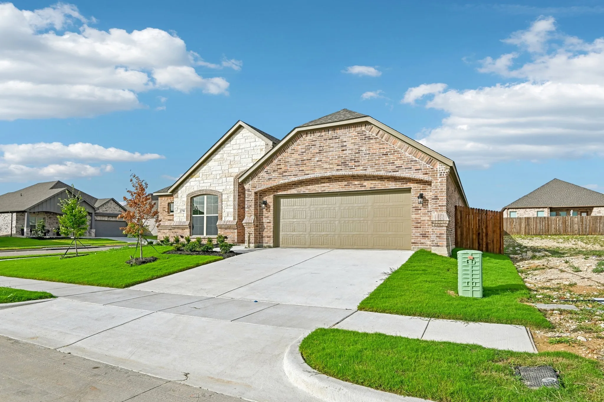 Single Family Residence For Sale in Johnson County , 701 Broken Bow Lane, Cleburne, Texas 76033, 3 Bedroom, 3 Bathroom, 2 Garage spaces, 2,208 Sqft, built in 2026, mls#21198239, Real Estate Agent in Cleburne, Homes For Sale in Johnson county, Homes For Sale in Cleburne, Realtor in Cleburne Texas, Real Estate Brokerage Independent Realty Texas, Luminita Cordes Realtor