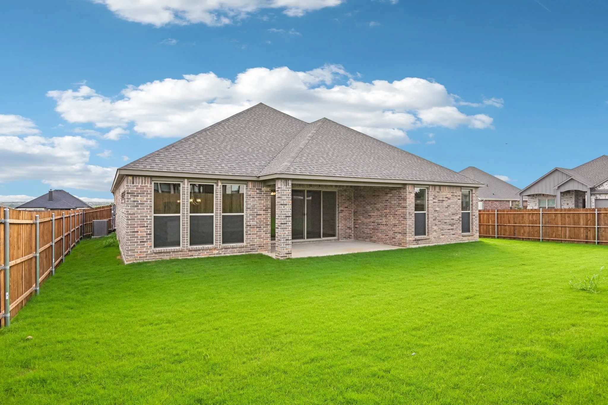 Single Family Residence For Sale in Johnson County , 701 Broken Bow Lane, Cleburne, Texas 76033, 3 Bedroom, 3 Bathroom, 2 Garage spaces, 2,208 Sqft, built in 2026, mls#21198239, Real Estate Agent in Cleburne, Homes For Sale in Johnson county, Homes For Sale in Cleburne, Realtor in Cleburne Texas, Real Estate Brokerage Independent Realty Texas, Luminita Cordes Realtor