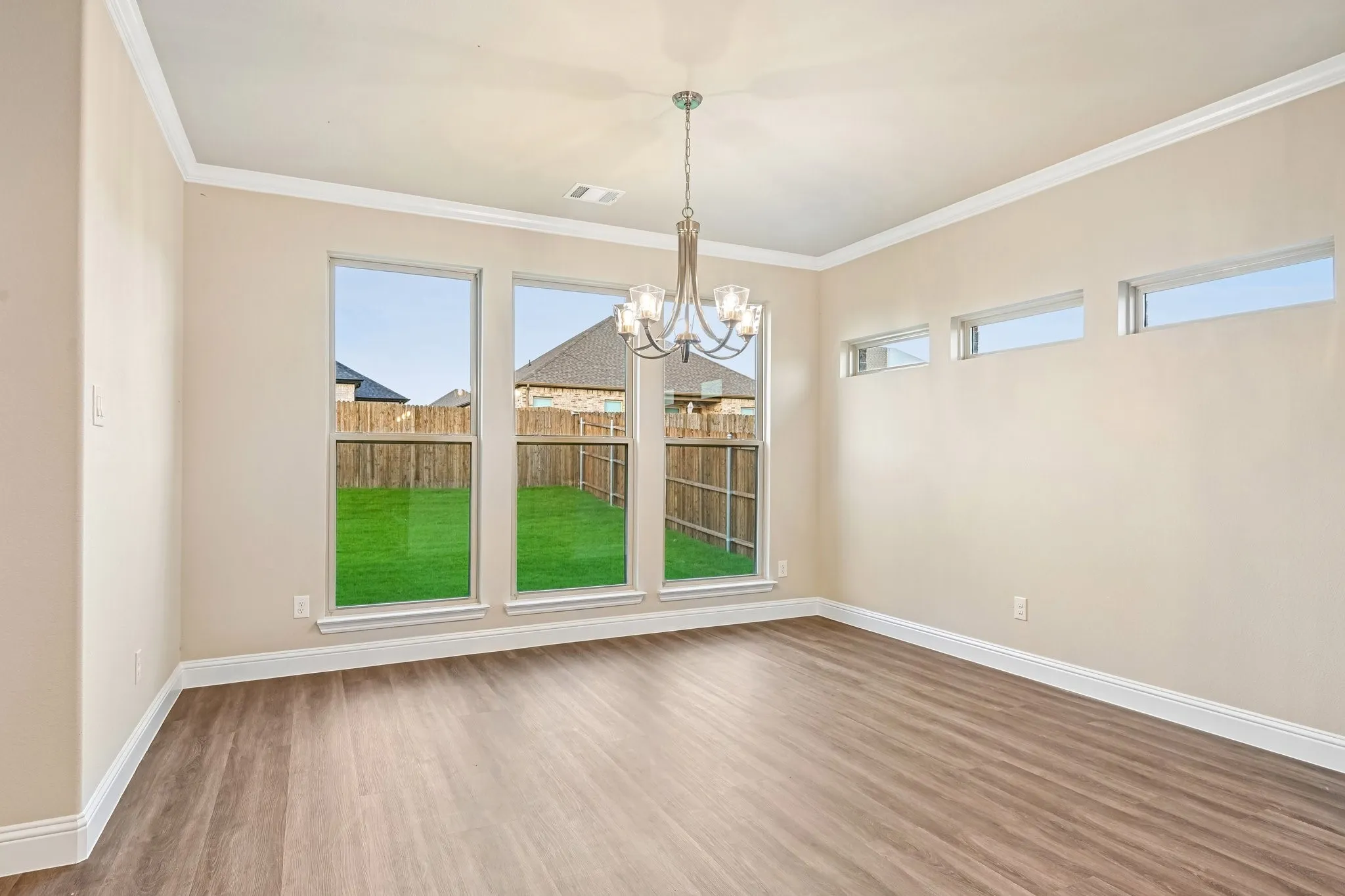 Single Family Residence For Sale in Johnson County , 701 Broken Bow Lane, Cleburne, Texas 76033, 3 Bedroom, 3 Bathroom, 2 Garage spaces, 2,208 Sqft, built in 2026, mls#21198239, Real Estate Agent in Cleburne, Homes For Sale in Johnson county, Homes For Sale in Cleburne, Realtor in Cleburne Texas, Real Estate Brokerage Independent Realty Texas, Luminita Cordes Realtor