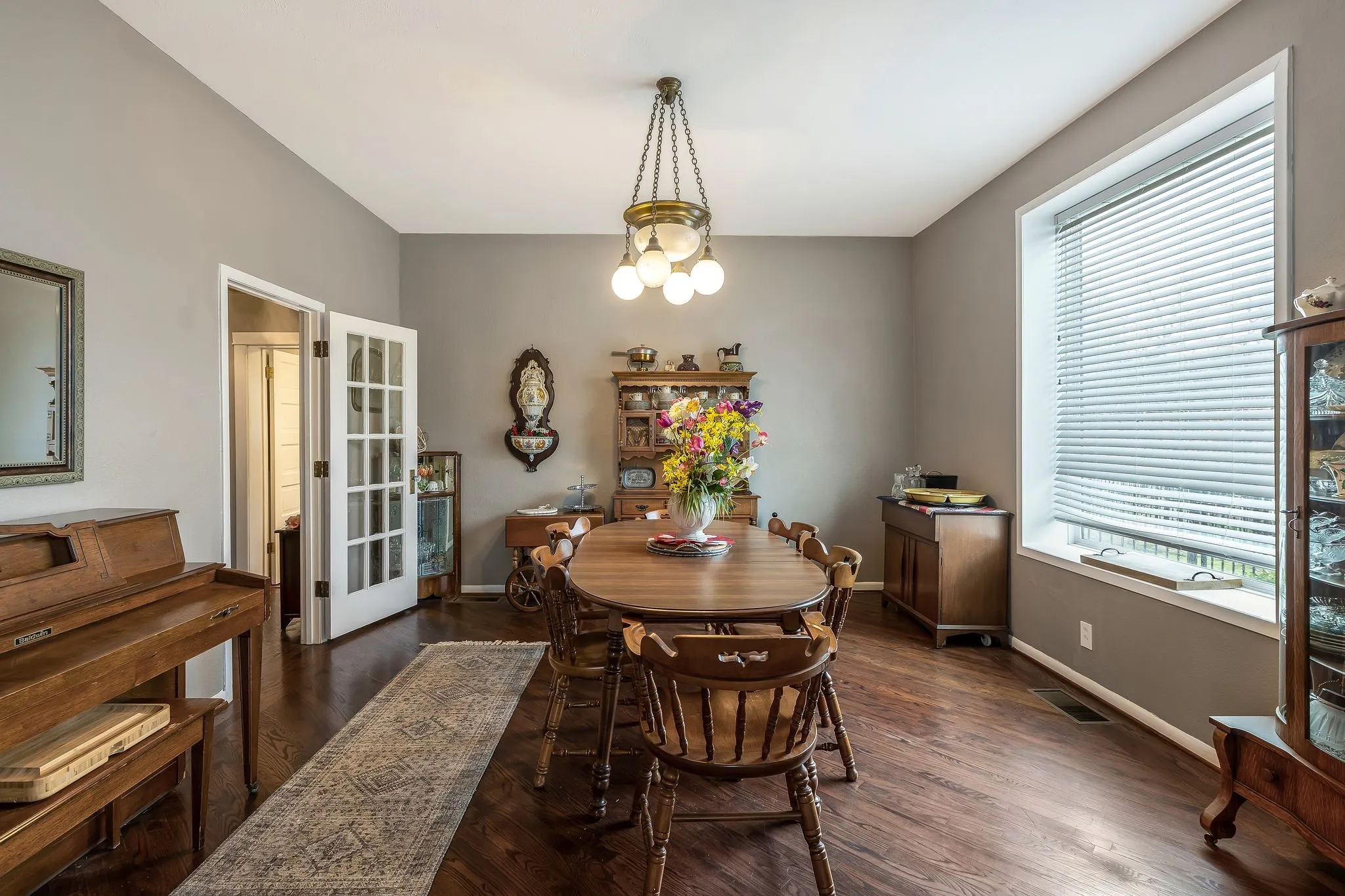 Oversized dining leaves plenty of room for large dining furniture with tons of natural light