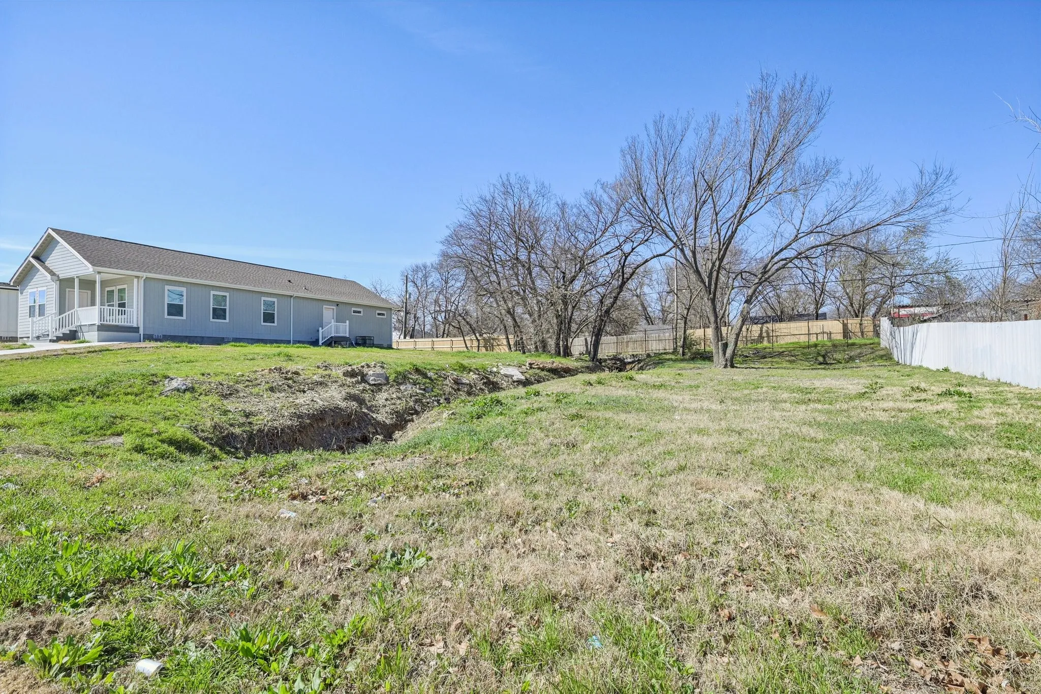 Unimproved Land For Sale in Tarrant County , 2016 Belzise Terrace, Fort Worth, Texas 76104, 0, 0, Garage spaces, 0 Sqft, built in 0, mls#21187896, Real Estate Agent in Fort Worth, Homes For Sale in Tarrant county, Homes For Sale in Fort Worth, Realtor in Fort Worth Texas, Real Estate Brokerage Independent Realty Texas, Luminita Cordes Realtor