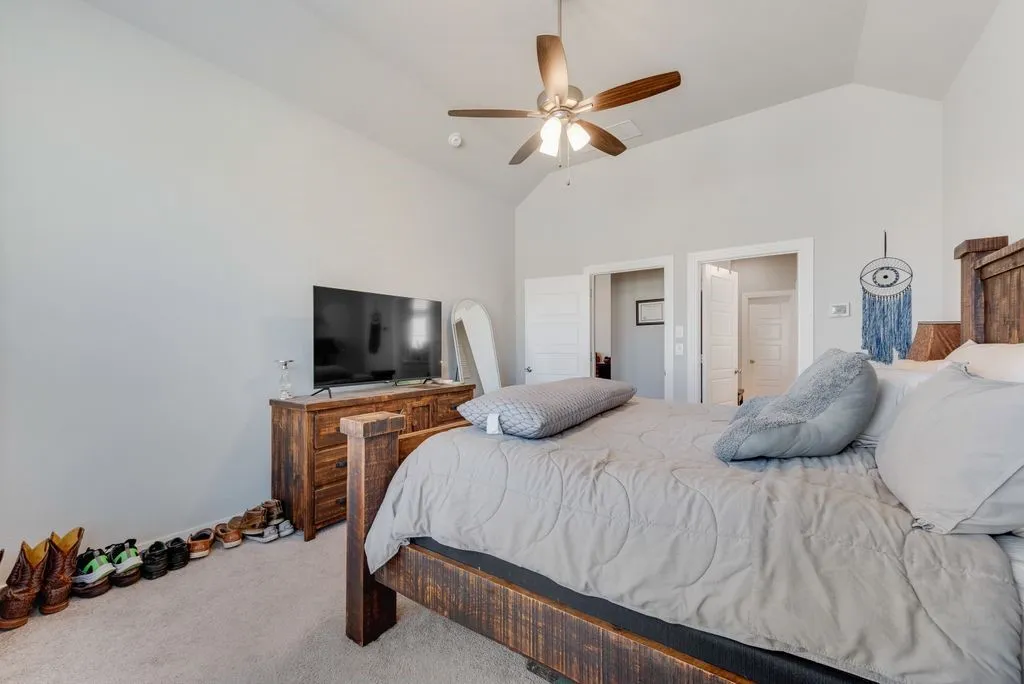 Single Family Residence For Sale in Denton County , 1308 E Swan Trail, Argyle, Texas 76226, 3 Bedroom, 2 Bathroom, 2 Garage spaces, 1,744 Sqft, built in 2019, mls#21195005, Real Estate Agent in Argyle, Homes For Sale in Denton county, Homes For Sale in Argyle, Realtor in Argyle Texas, Real Estate Brokerage Independent Realty Texas, Luminita Cordes Realtor