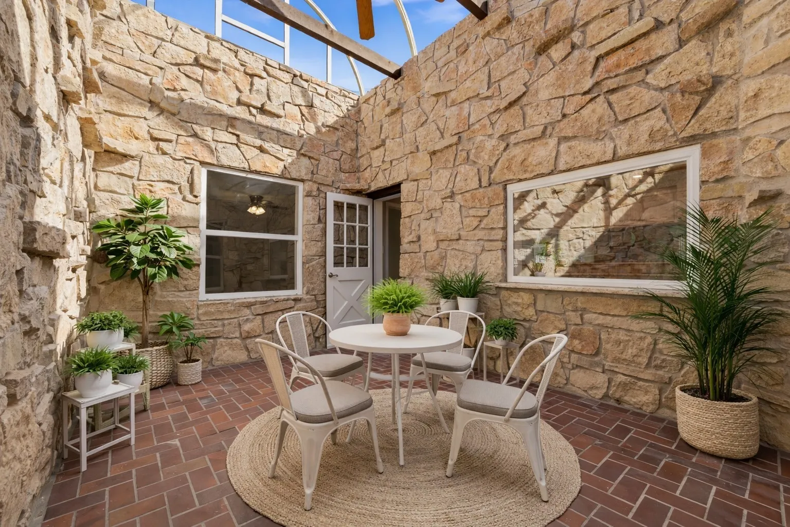  Virtually staged atrium