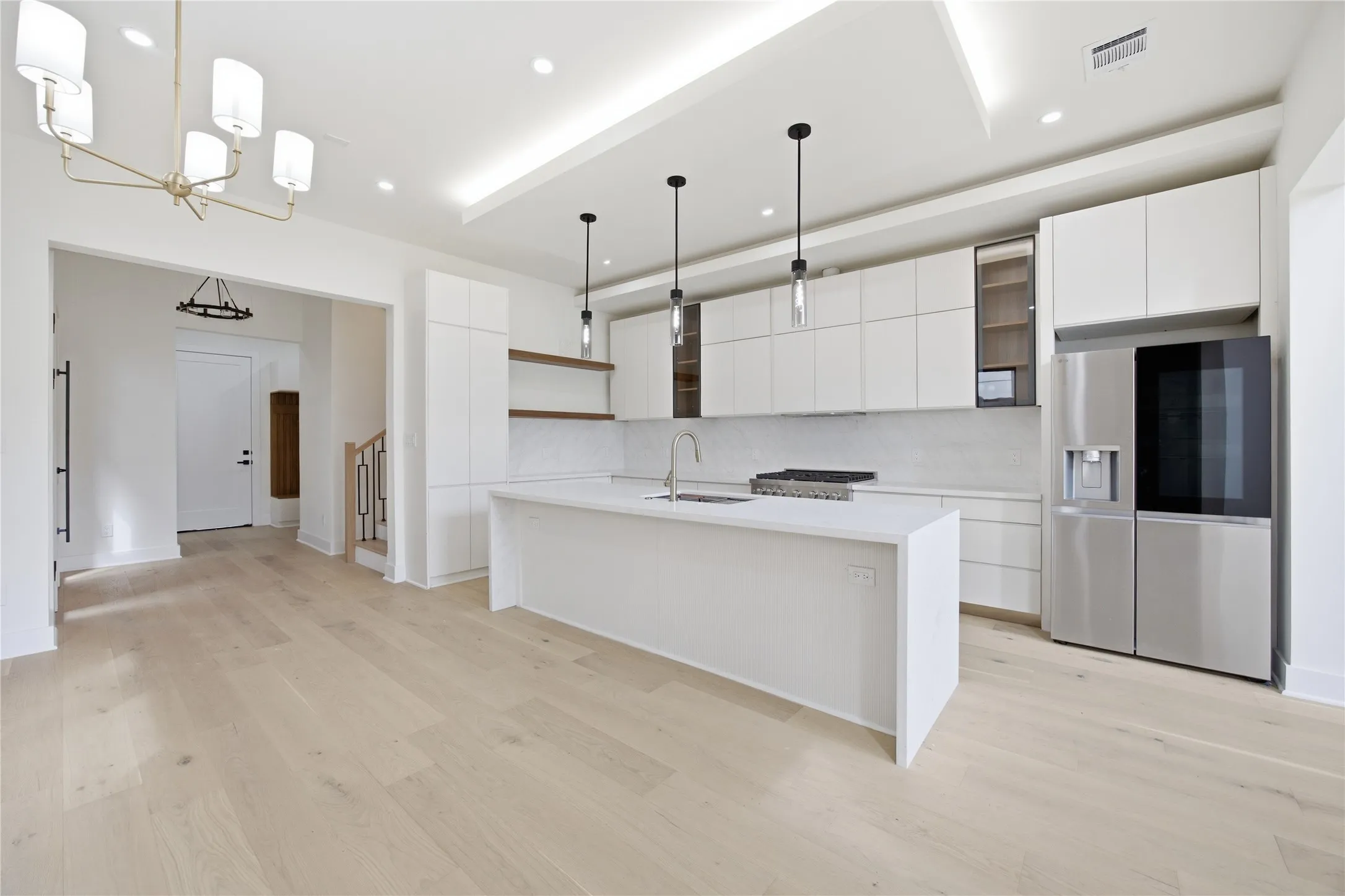 Single Family Residence For Sale in Dallas County , 4220 MUNGER Avenue, Dallas, Texas 75204, 3 Bedrooms, 4 Bathrooms, 2 Garage spaces, 3,170 Sqft, built in 2026, Price $1,190,000, mls#21198365, Real Estate Agent in Dallas, Homes For Sale in Dallas county, Homes For Sale in Dallas, Realtor in Dallas Texas, Real Estate Brokerage Independent Realty Texas, Luminita Cordes Realtor