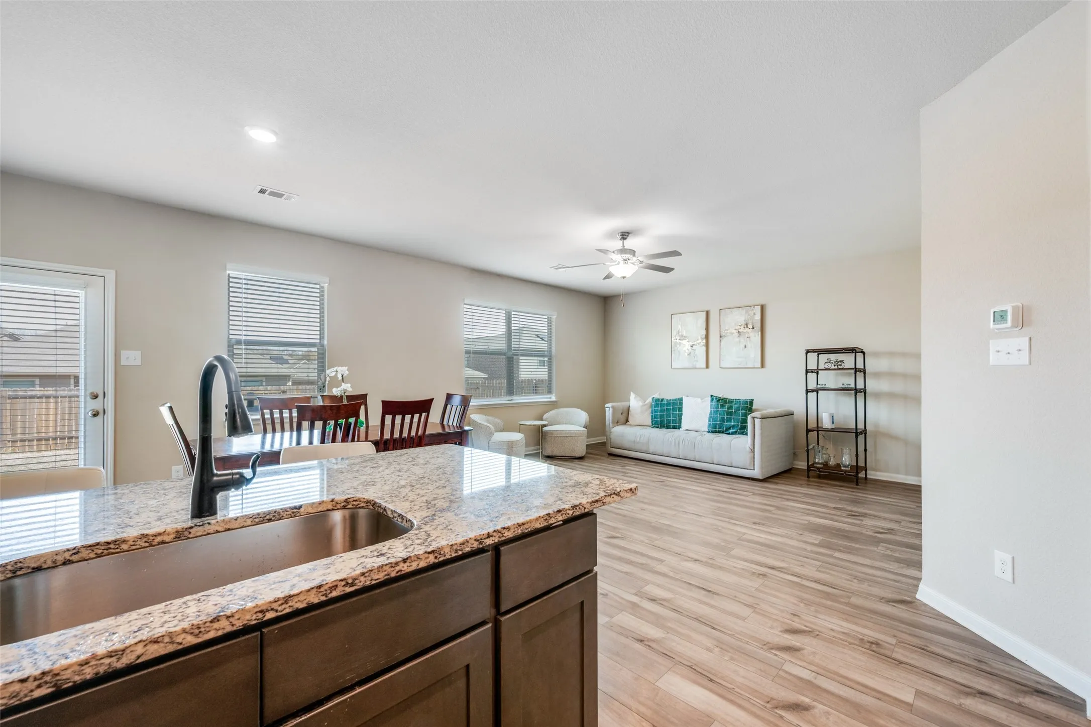 Single Family Residence For Sale in Tarrant County , 505 Lowery Oaks Trail, Fort Worth, Texas 76120, 3 Bedroom, 2 Bathroom, 2 Garage spaces, 1,330 Sqft, built in 2020, mls#21197265, Real Estate Agent in Fort Worth, Homes For Sale in Tarrant county, Homes For Sale in Fort Worth, Realtor in Fort Worth Texas, Real Estate Brokerage Independent Realty Texas, Luminita Cordes Realtor