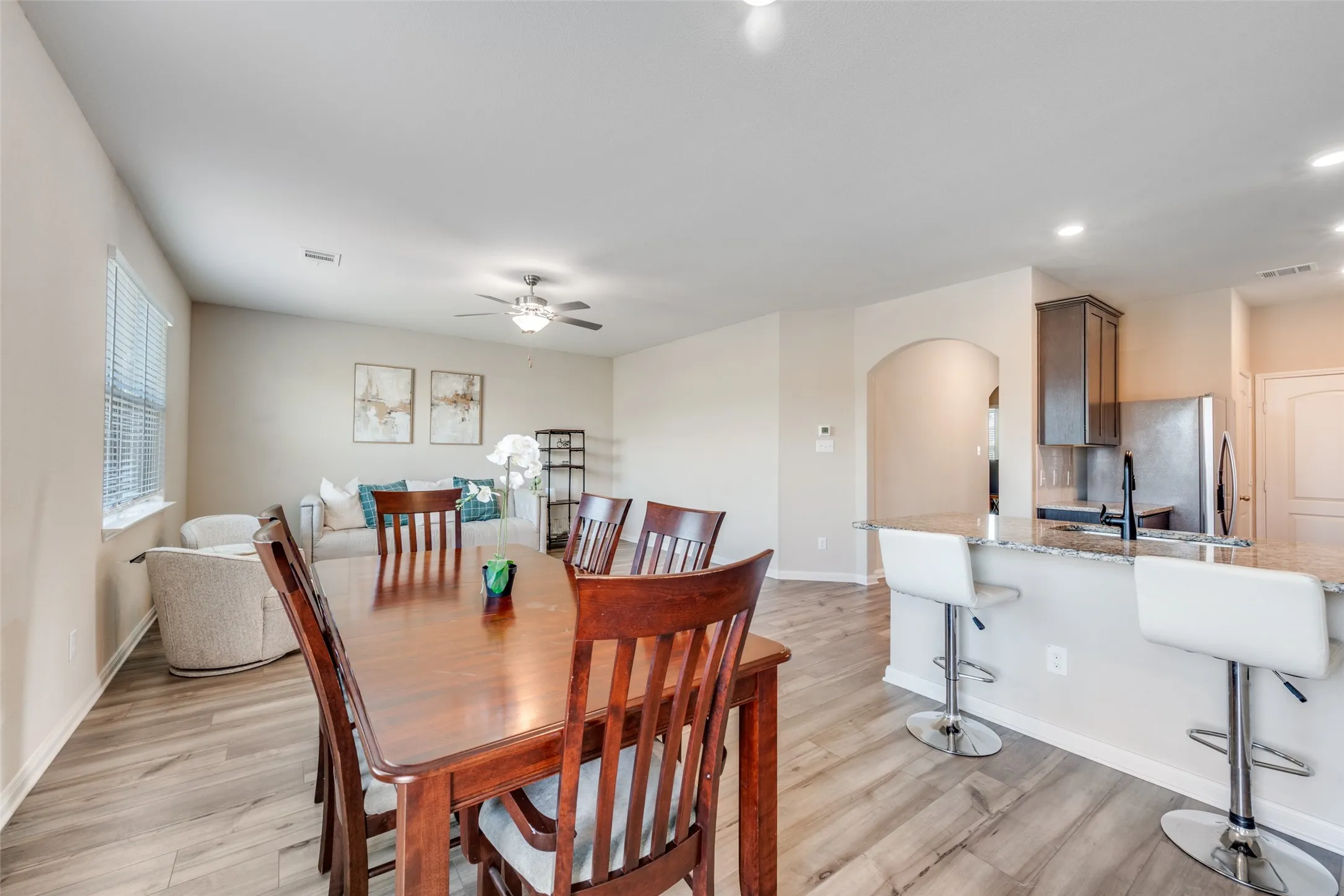 Single Family Residence For Sale in Tarrant County , 505 Lowery Oaks Trail, Fort Worth, Texas 76120, 3 Bedroom, 2 Bathroom, 2 Garage spaces, 1,330 Sqft, built in 2020, mls#21197265, Real Estate Agent in Fort Worth, Homes For Sale in Tarrant county, Homes For Sale in Fort Worth, Realtor in Fort Worth Texas, Real Estate Brokerage Independent Realty Texas, Luminita Cordes Realtor