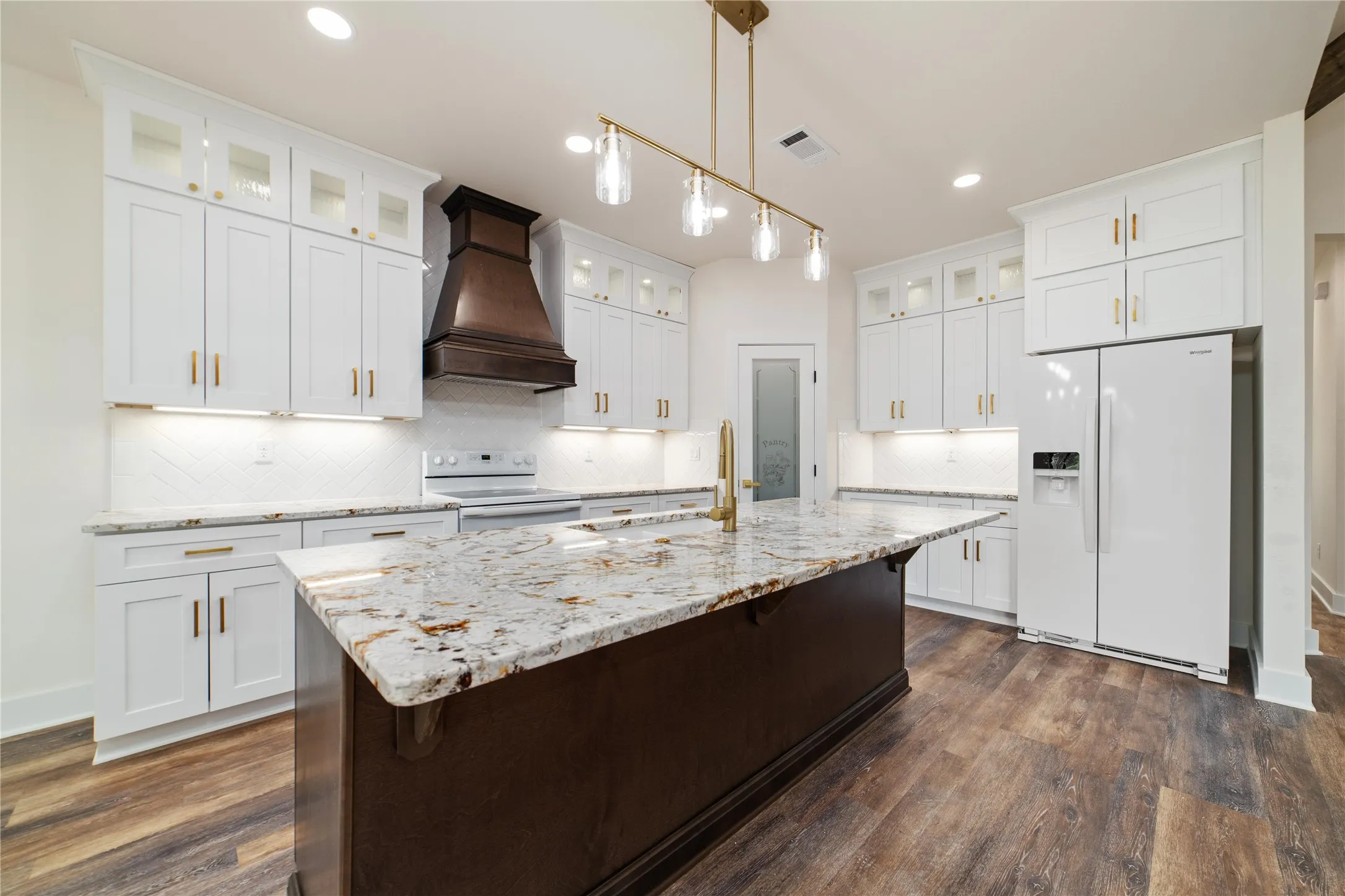 Single Family Residence For Sale in Brown County , 7528 Downhaul Way, Brownwood, Texas 76801, 4 Bedroom, 2 Bathroom, 2 Garage spaces, 1,887 Sqft, built in 2024, mls#21199046, Real Estate Agent in Brownwood, Homes For Sale in Brown county, Homes For Sale in Brownwood, Realtor in Brownwood Texas, Real Estate Brokerage Independent Realty Texas, Luminita Cordes Realtor