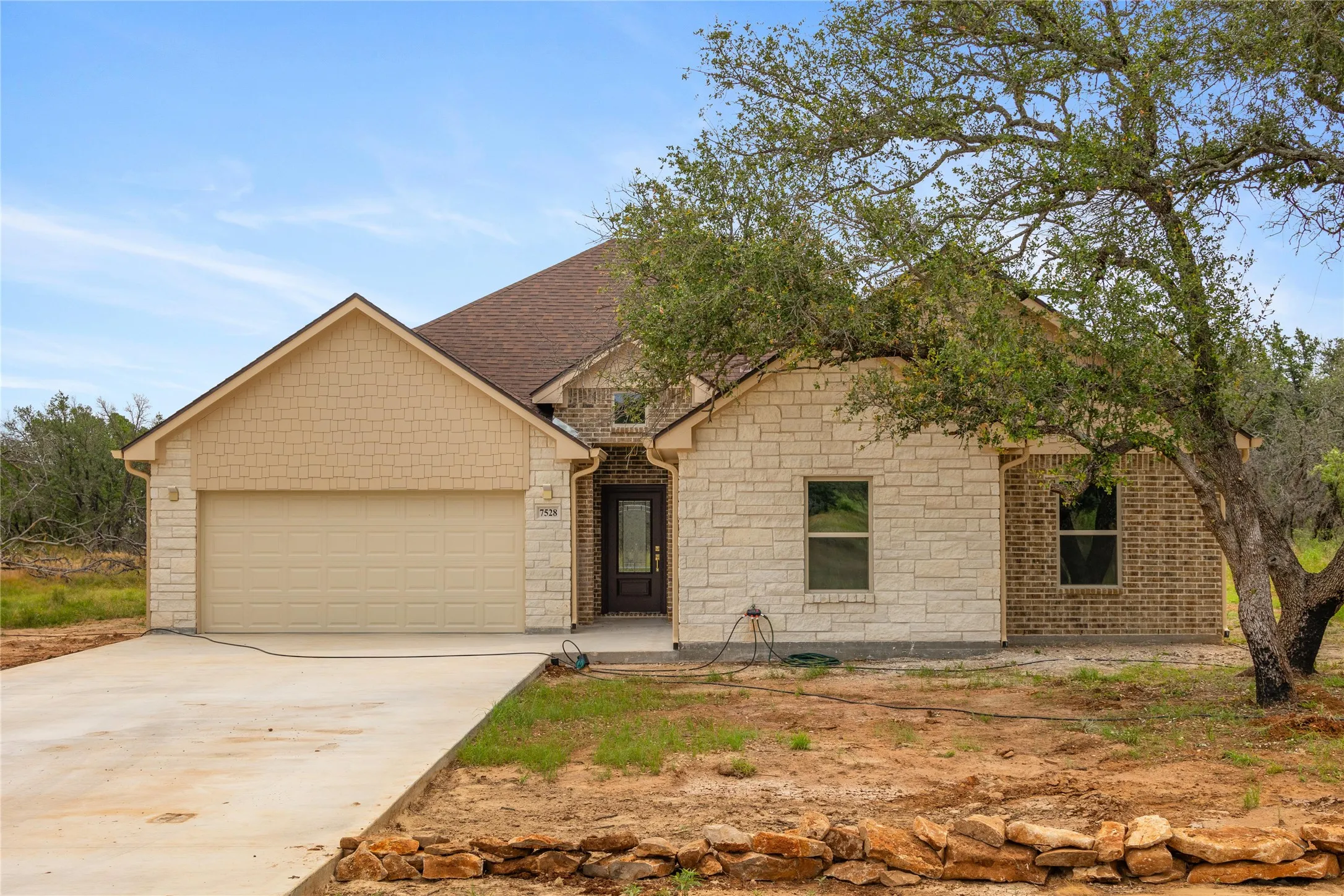 Single Family Residence For Sale in Brown County , 7528 Downhaul Way, Brownwood, Texas 76801, 4 Bedroom, 2 Bathroom, 2 Garage spaces, 1,887 Sqft, built in 2024, mls#21199046, Real Estate Agent in Brownwood, Homes For Sale in Brown county, Homes For Sale in Brownwood, Realtor in Brownwood Texas, Real Estate Brokerage Independent Realty Texas, Luminita Cordes Realtor