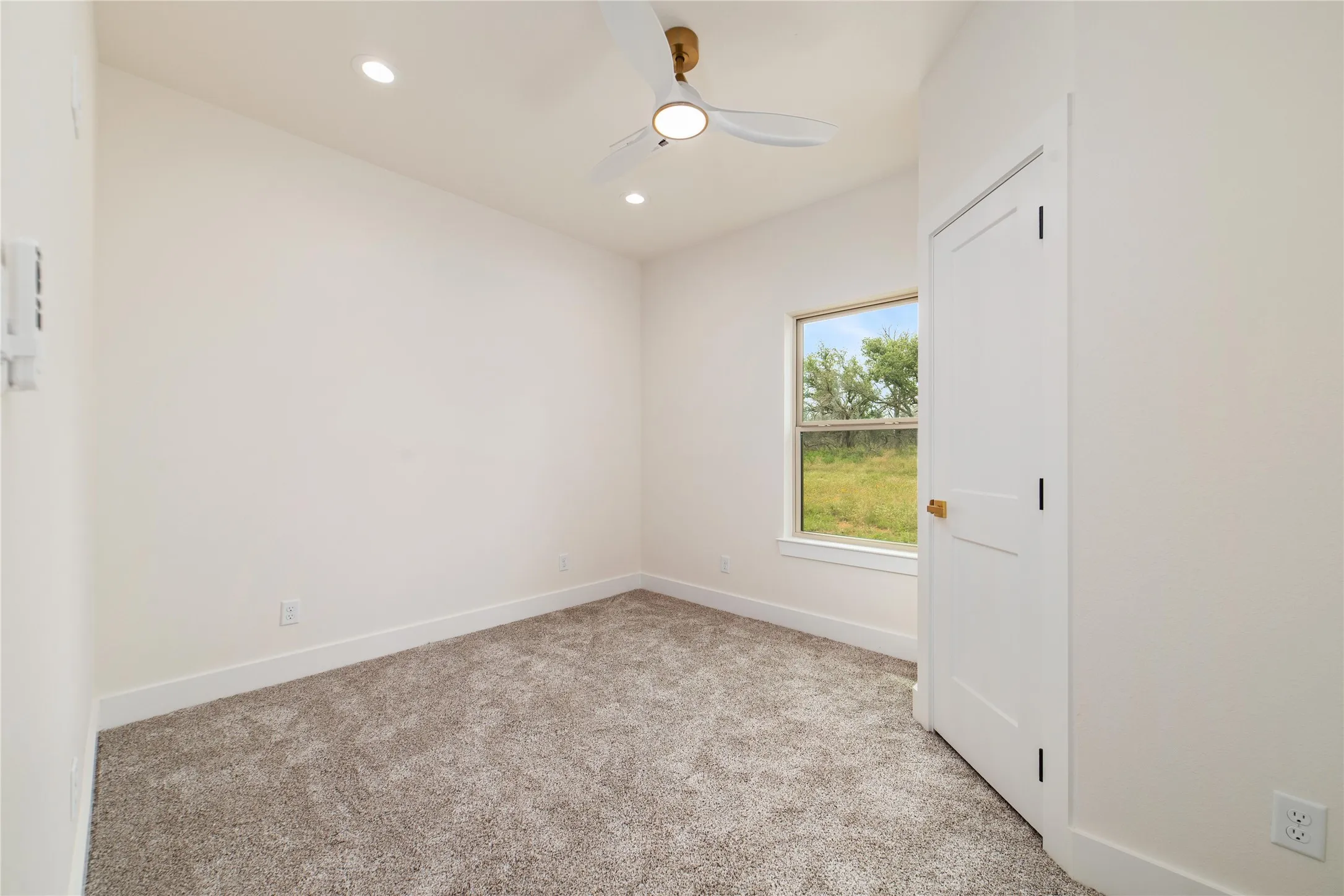 Single Family Residence For Sale in Brown County , 7528 Downhaul Way, Brownwood, Texas 76801, 4 Bedroom, 2 Bathroom, 2 Garage spaces, 1,887 Sqft, built in 2024, mls#21199046, Real Estate Agent in Brownwood, Homes For Sale in Brown county, Homes For Sale in Brownwood, Realtor in Brownwood Texas, Real Estate Brokerage Independent Realty Texas, Luminita Cordes Realtor