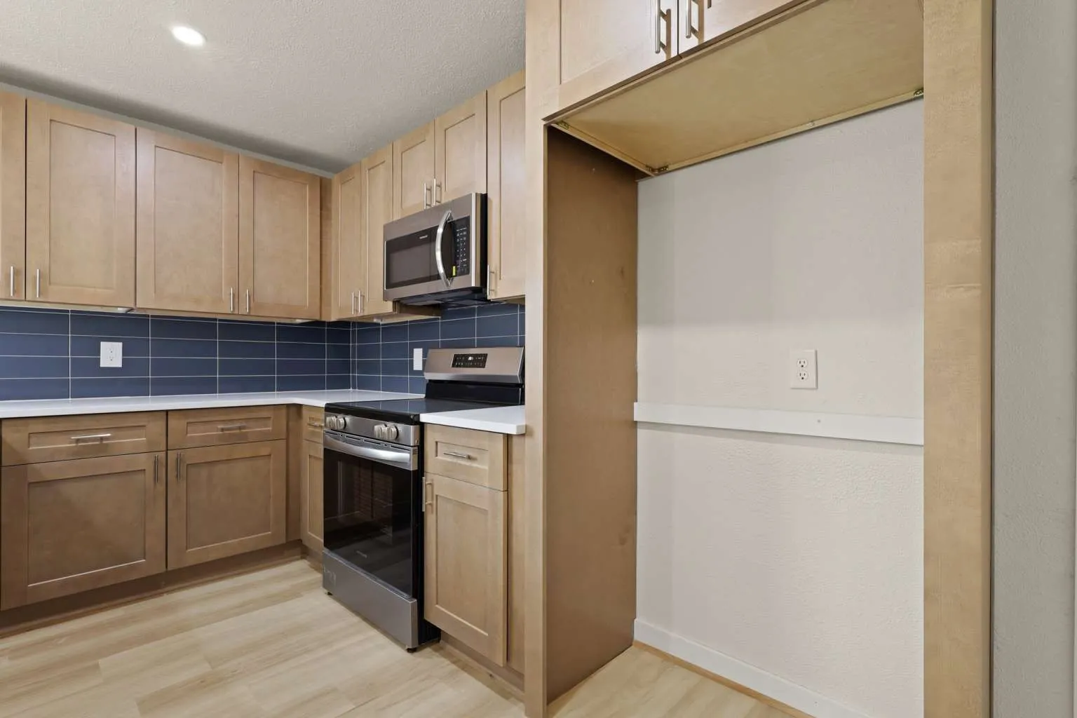 Single Family Residence For Sale in Tarrant County , 2340 Harris Lane, Haltom City, Texas 76117, 3 Bedroom, 2 Bathroom, 2 Garage spaces, 1,886 Sqft, built in 1947, mls#21199085, Real Estate Agent in Haltom City, Homes For Sale in Tarrant county, Homes For Sale in Haltom City, Realtor in Haltom City Texas, Real Estate Brokerage Independent Realty Texas, Luminita Cordes Realtor