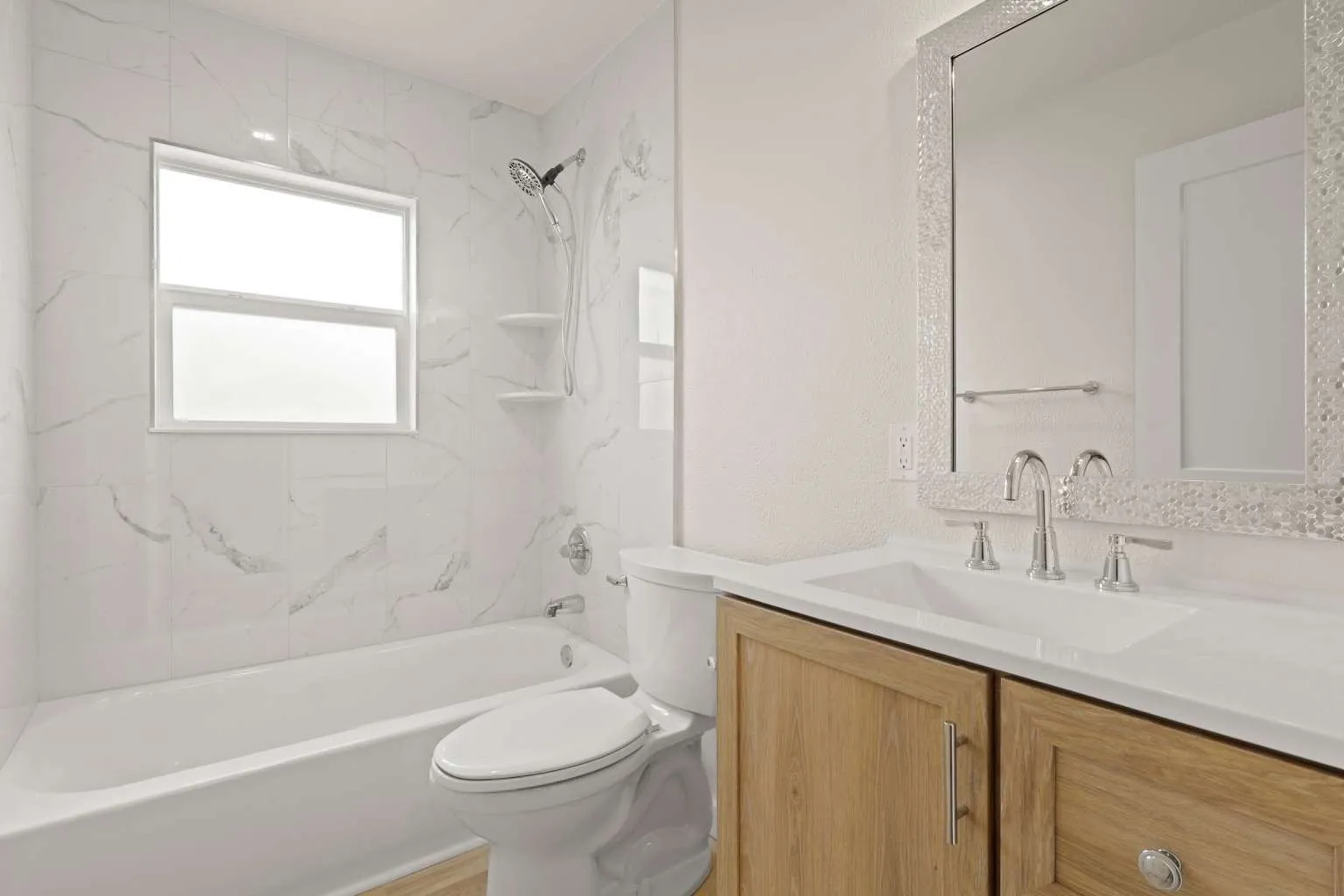 Single Family Residence For Sale in Tarrant County , 2340 Harris Lane, Haltom City, Texas 76117, 3 Bedroom, 2 Bathroom, 2 Garage spaces, 1,886 Sqft, built in 1947, mls#21199085, Real Estate Agent in Haltom City, Homes For Sale in Tarrant county, Homes For Sale in Haltom City, Realtor in Haltom City Texas, Real Estate Brokerage Independent Realty Texas, Luminita Cordes Realtor