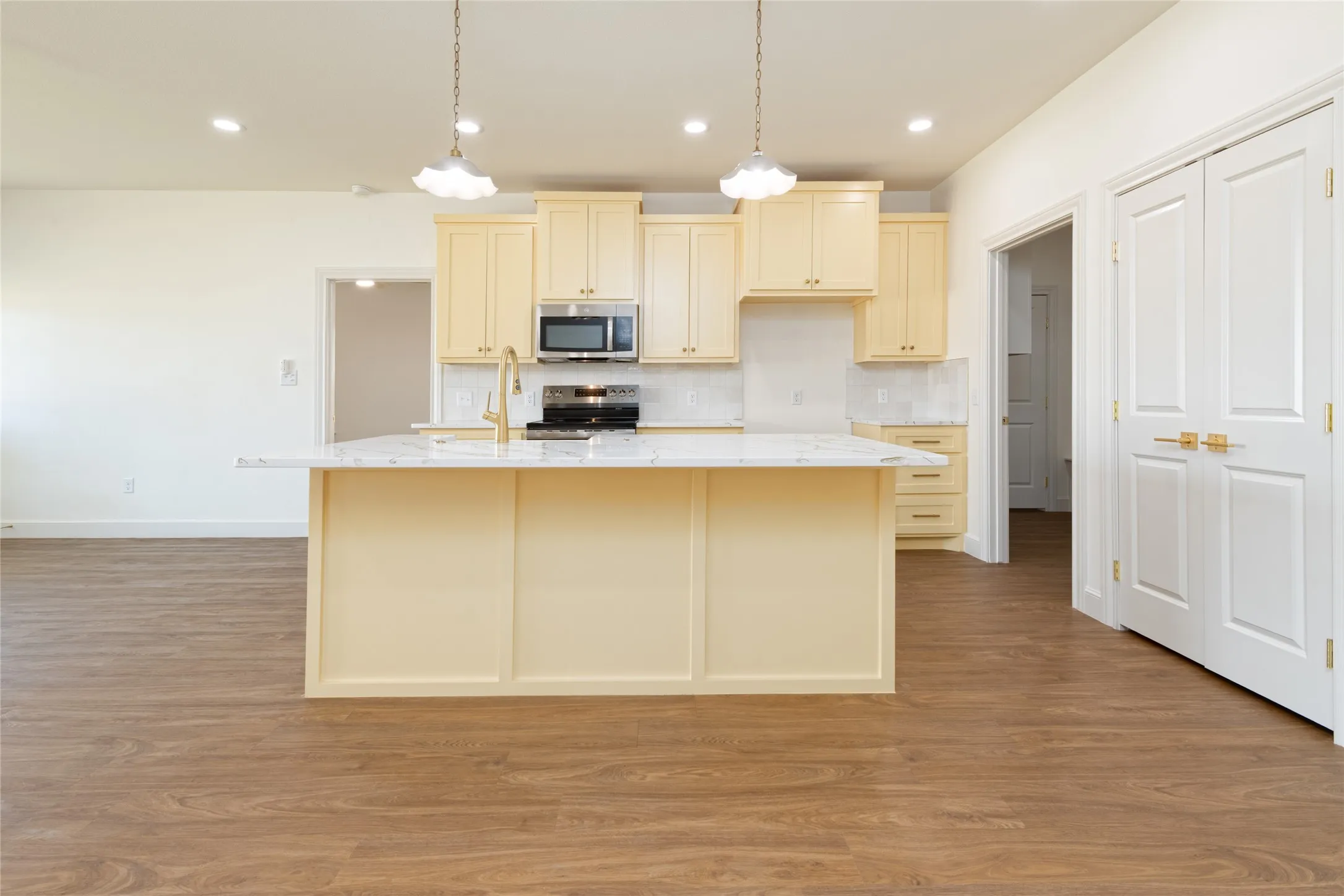 Single Family Residence For Sale in Taylor County , 7710 Freedom Crest Drive, Abilene, Texas 79602, 3 Bedroom, 2 Bathroom, 2 Garage spaces, 1,594 Sqft, built in 2026, New Construction - Incomplete, mls#21198453, Real Estate Agent in Abilene, Homes For Sale in Taylor county, Homes For Sale in Abilene, Realtor in Abilene Texas, Real Estate Brokerage Independent Realty Texas, Luminita Cordes Realtor