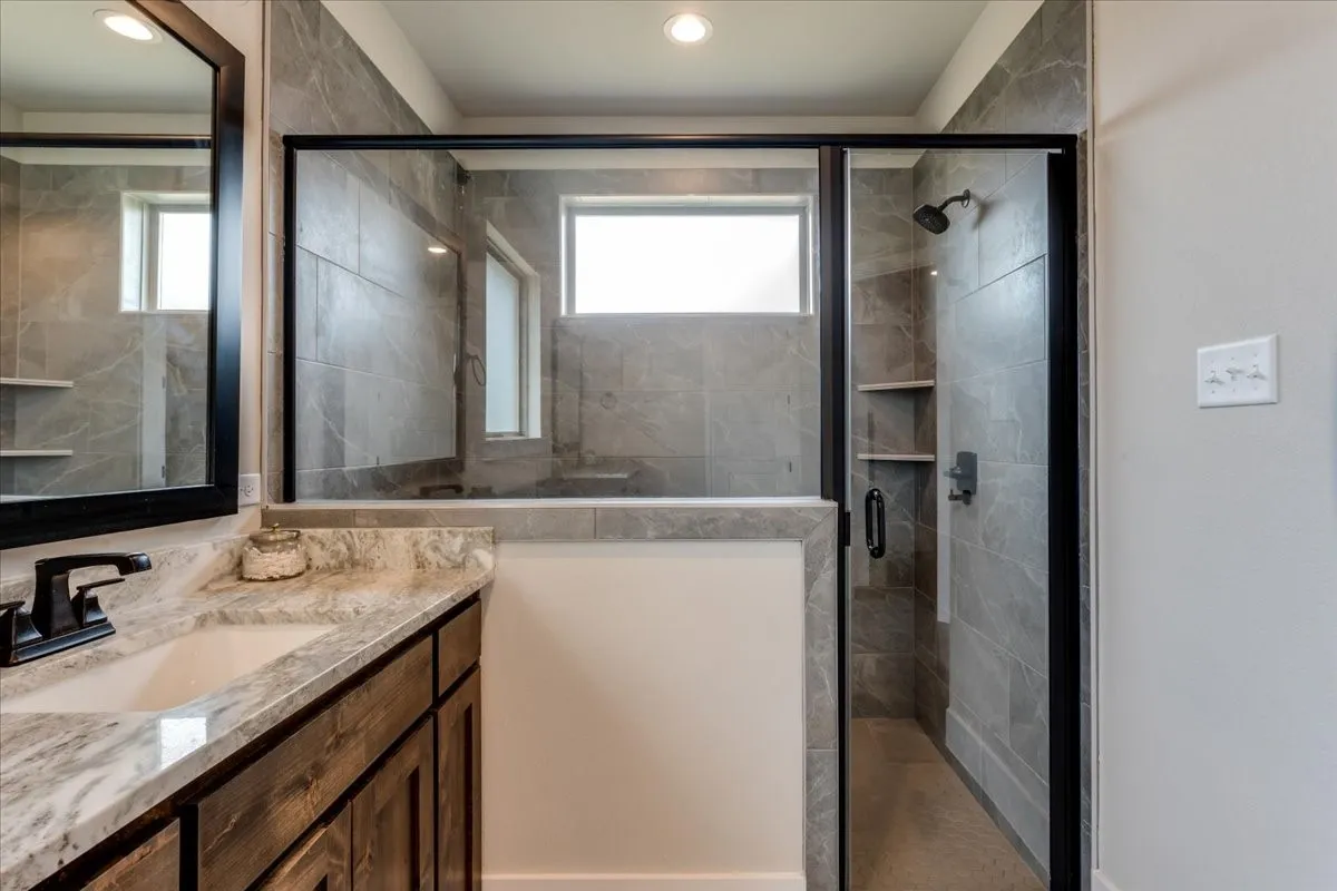 Single Family Residence For Sale in Johnson County , 101 Grey Wolf Court, Godley, Texas 76044, 3 Bedroom, 2 Bathroom, 3 Garage spaces, 2,445 Sqft, built in 2024, mls#21198500, Real Estate Agent in Godley, Homes For Sale in Johnson county, Homes For Sale in Godley, Realtor in Godley Texas, Real Estate Brokerage Independent Realty Texas, Luminita Cordes Realtor