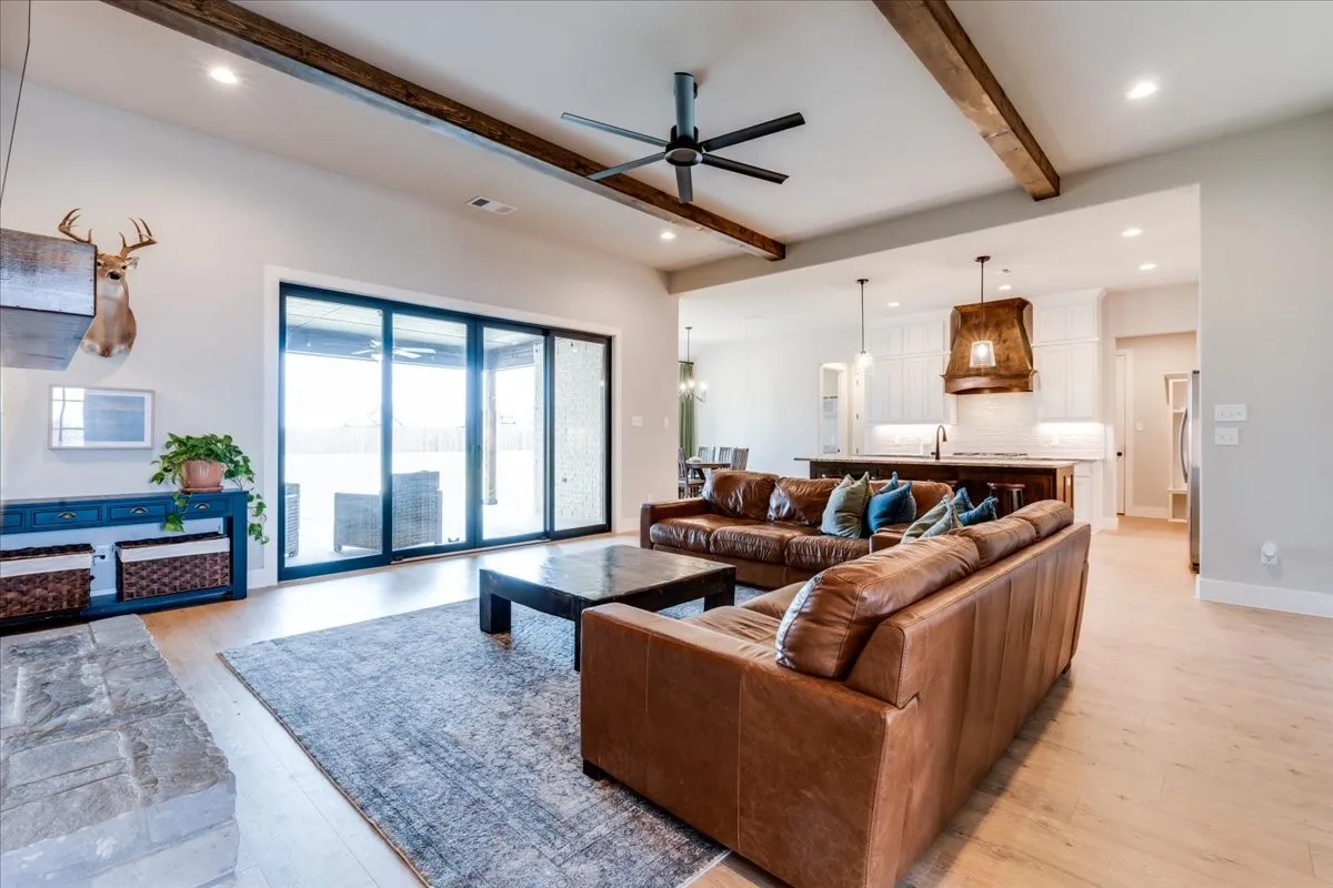 Single Family Residence For Sale in Johnson County , 101 Grey Wolf Court, Godley, Texas 76044, 3 Bedroom, 2 Bathroom, 3 Garage spaces, 2,445 Sqft, built in 2024, mls#21198500, Real Estate Agent in Godley, Homes For Sale in Johnson county, Homes For Sale in Godley, Realtor in Godley Texas, Real Estate Brokerage Independent Realty Texas, Luminita Cordes Realtor