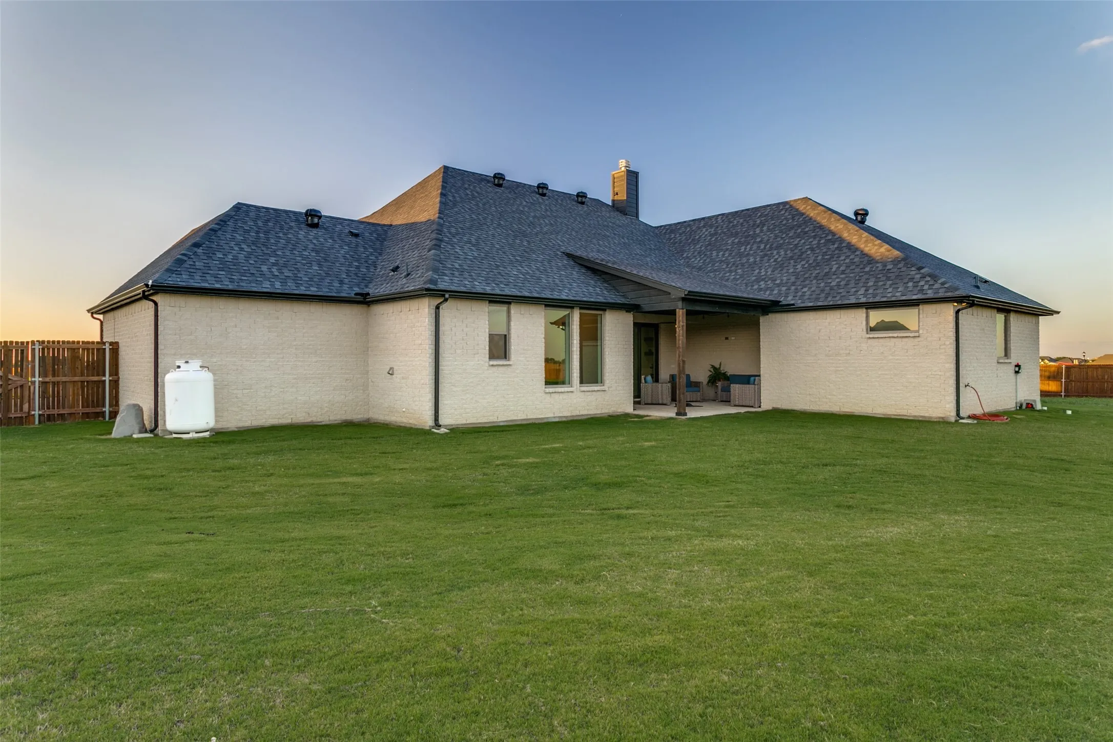 Single Family Residence For Sale in Johnson County , 101 Grey Wolf Court, Godley, Texas 76044, 3 Bedroom, 2 Bathroom, 3 Garage spaces, 2,445 Sqft, built in 2024, mls#21198500, Real Estate Agent in Godley, Homes For Sale in Johnson county, Homes For Sale in Godley, Realtor in Godley Texas, Real Estate Brokerage Independent Realty Texas, Luminita Cordes Realtor