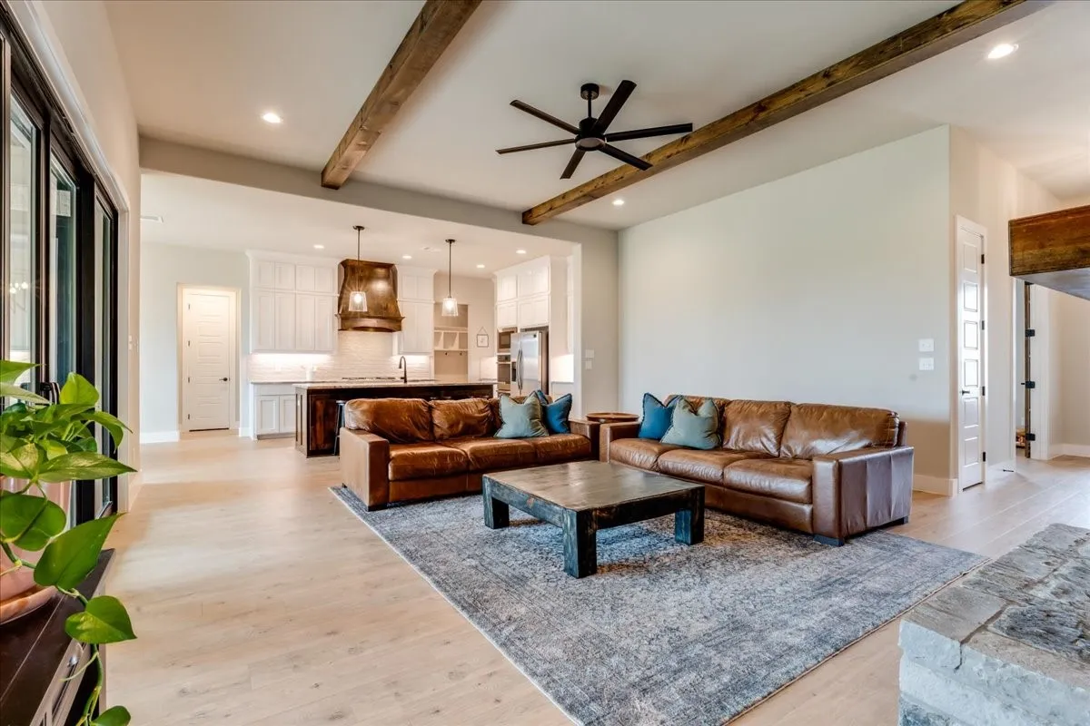 Single Family Residence For Sale in Johnson County , 101 Grey Wolf Court, Godley, Texas 76044, 3 Bedroom, 2 Bathroom, 3 Garage spaces, 2,445 Sqft, built in 2024, mls#21198500, Real Estate Agent in Godley, Homes For Sale in Johnson county, Homes For Sale in Godley, Realtor in Godley Texas, Real Estate Brokerage Independent Realty Texas, Luminita Cordes Realtor